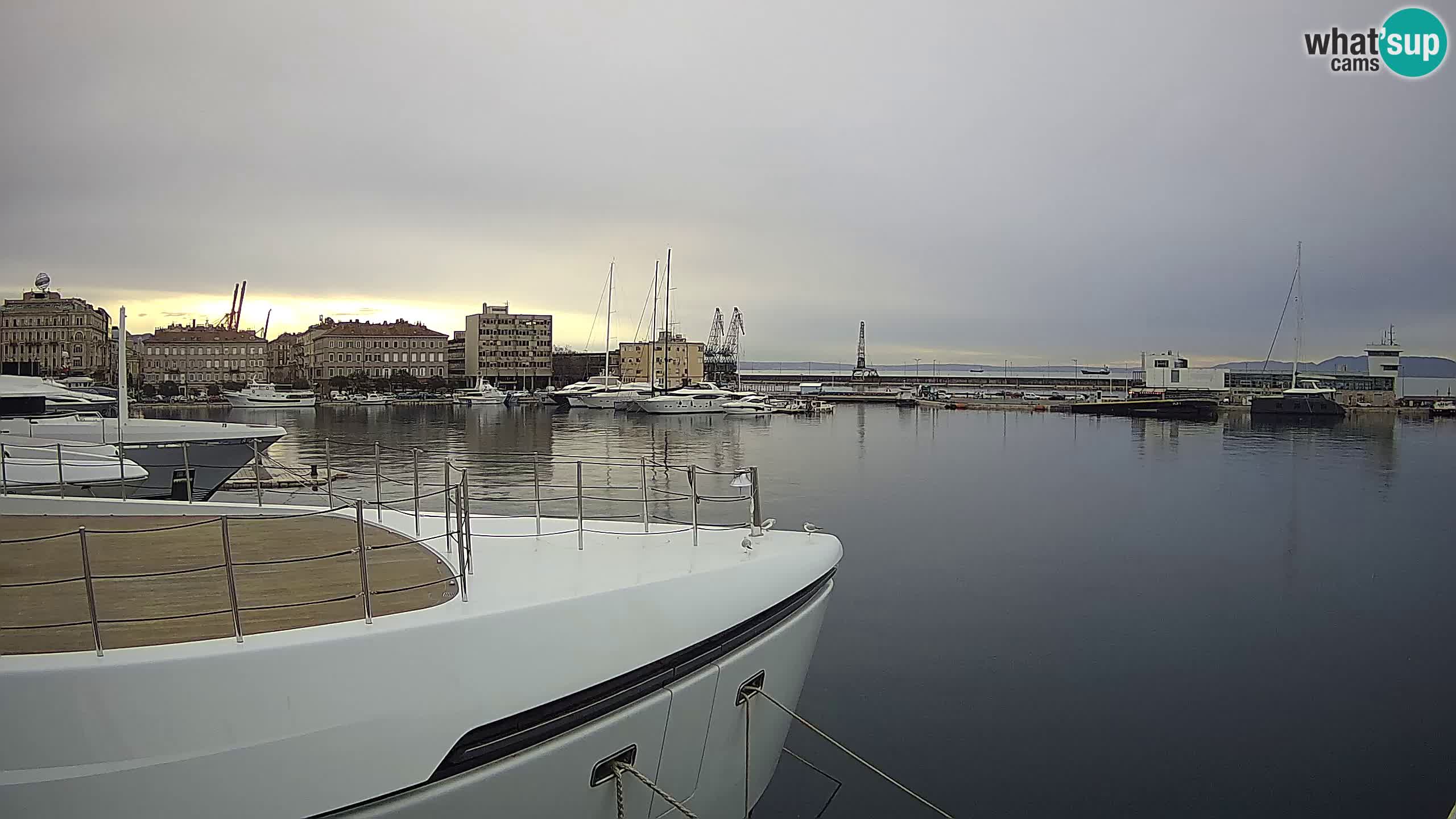 Rijeka – Botel Marina web kamera
