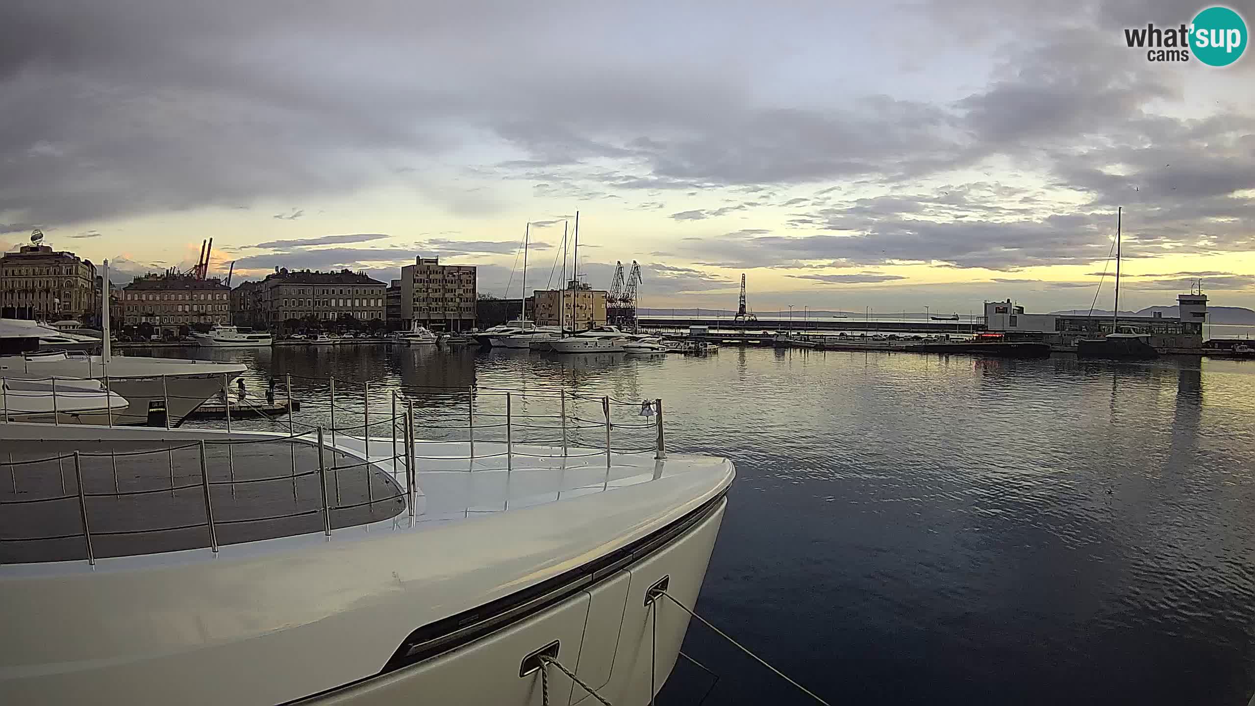 Botel Marina cámara web en vivo Rijeka