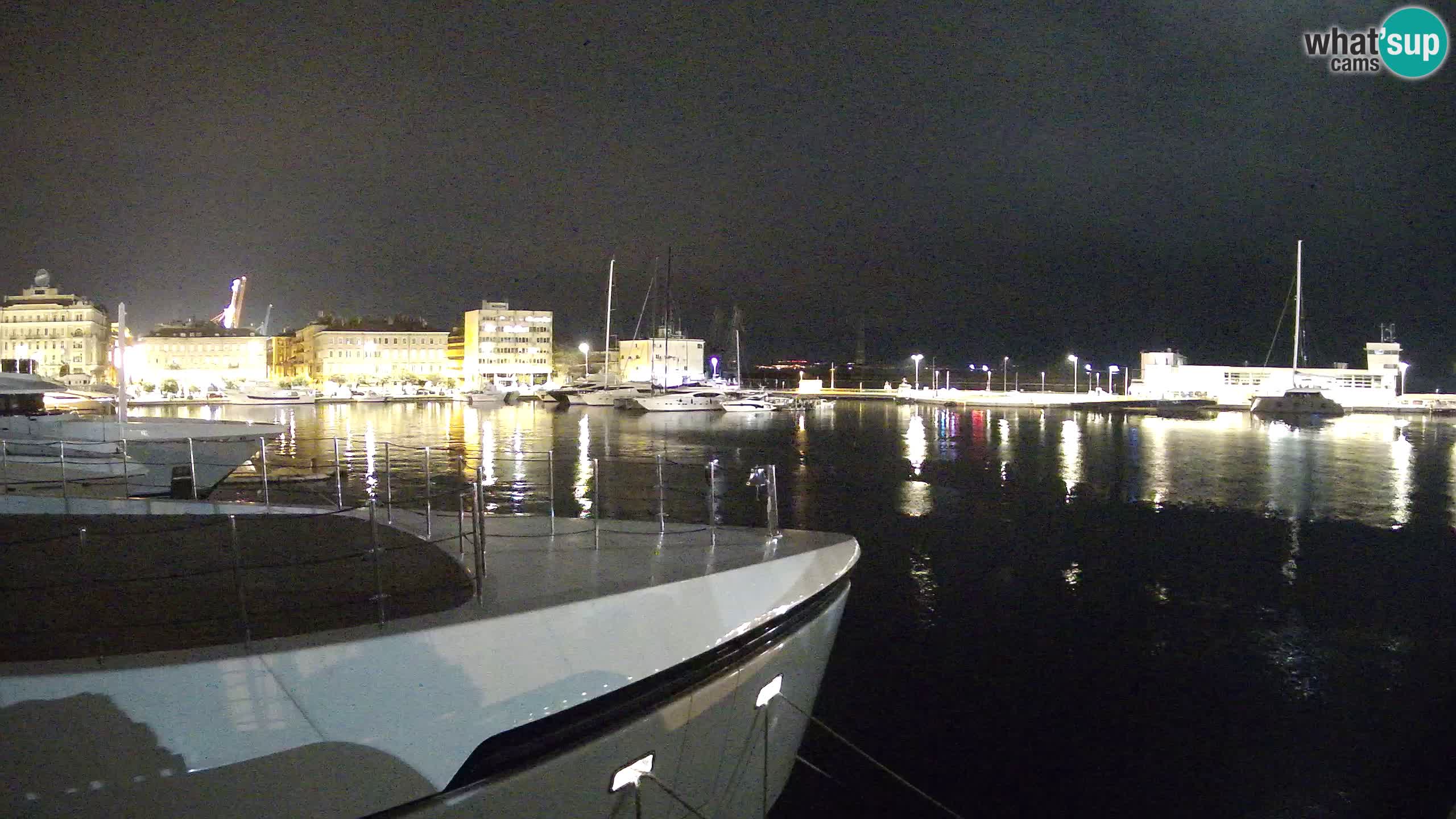Botel Marina cámara web en vivo Rijeka