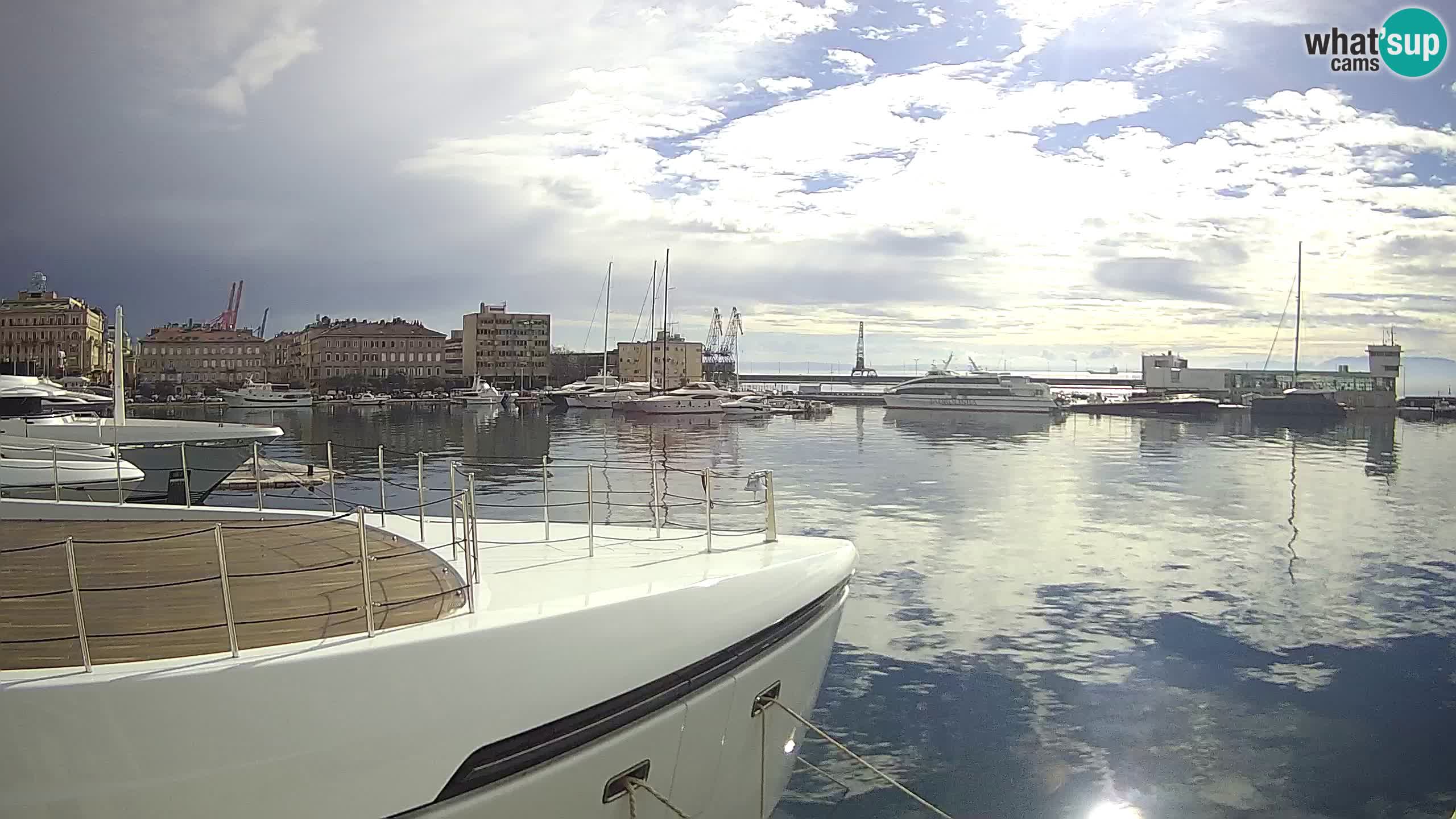 Rijeka – Botel Marina web kamera
