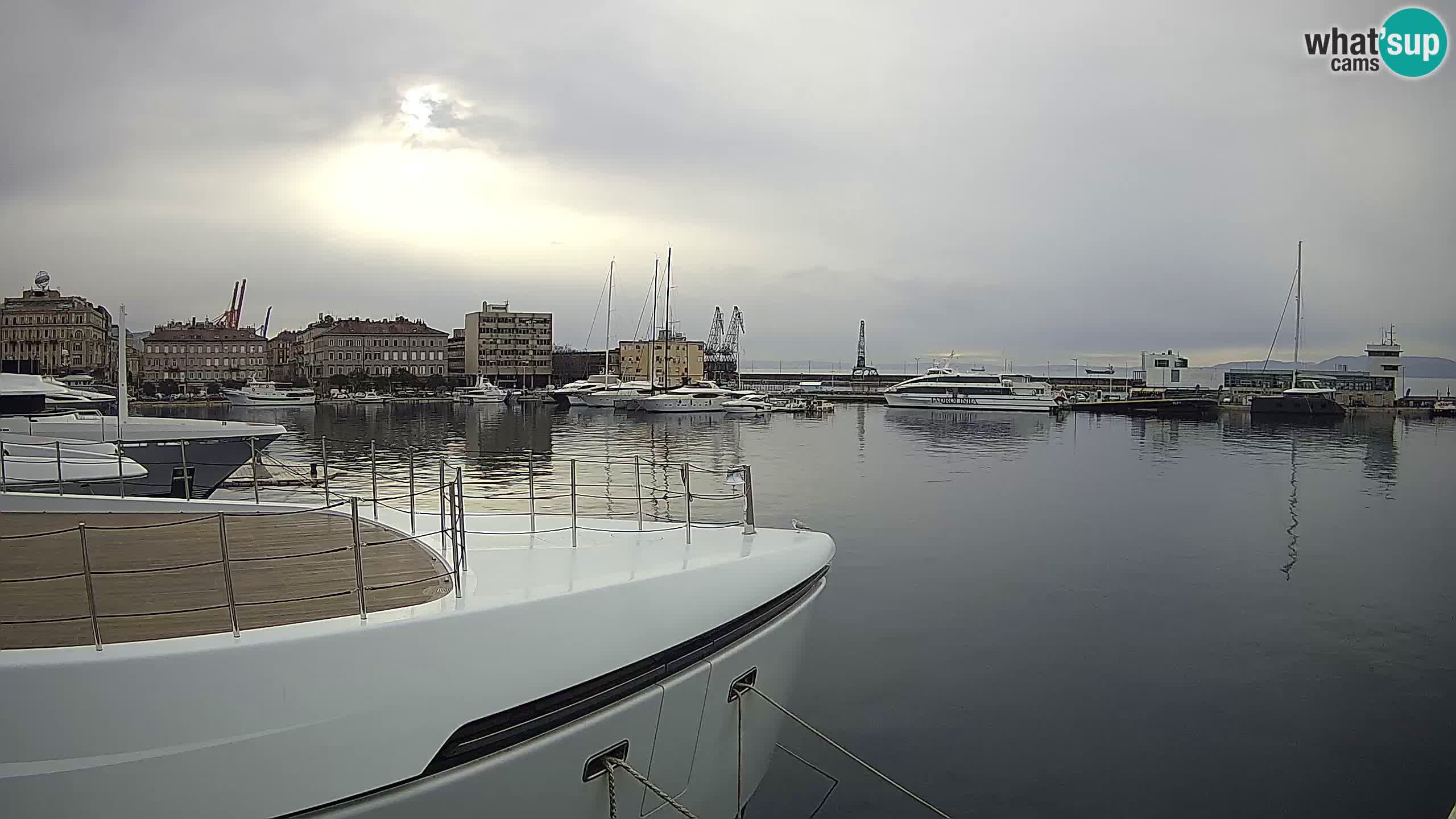 Rijeka – Botel Marina webcam en direct
