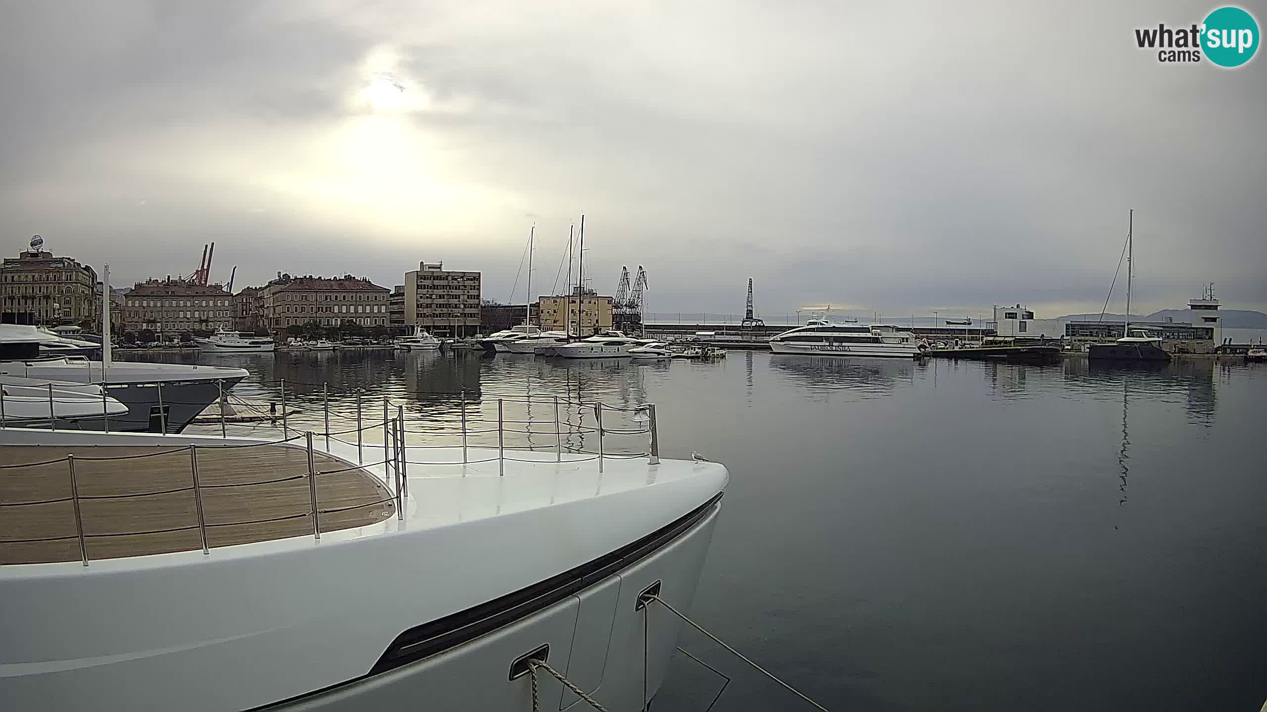 Rijeka – Botel Marina webcam en direct