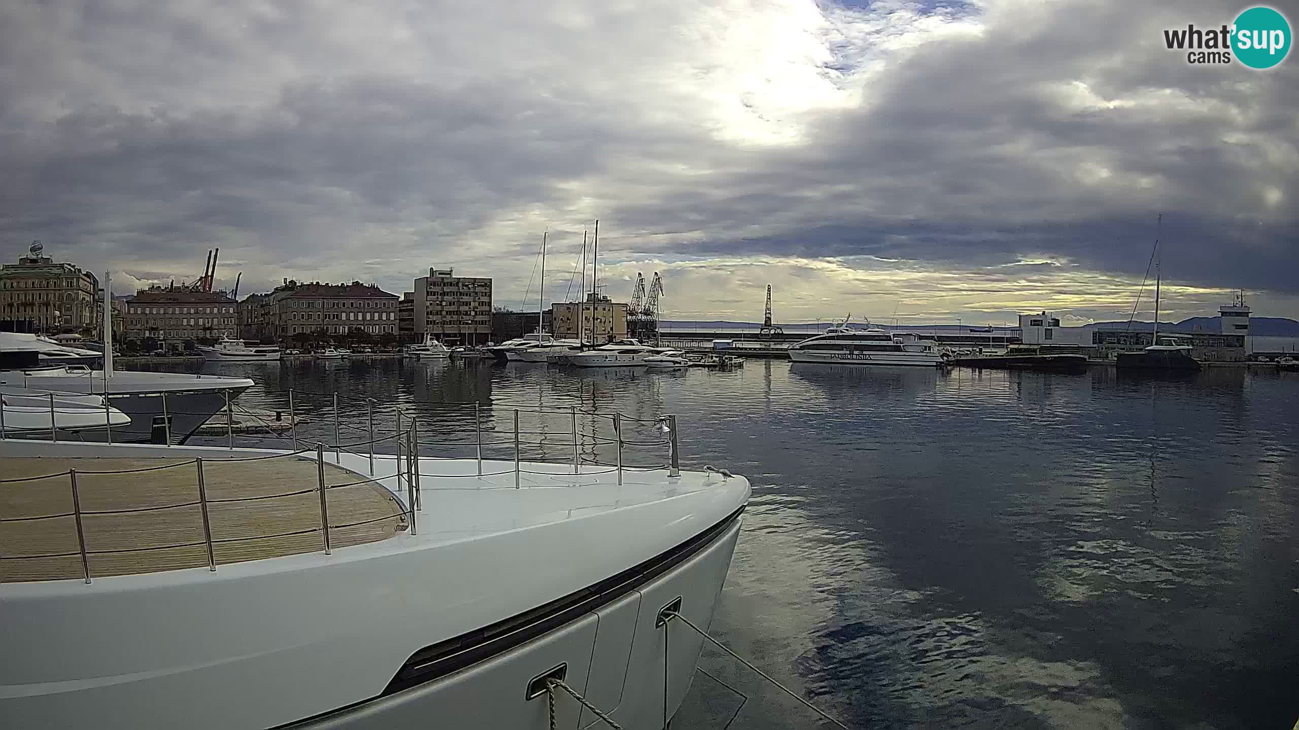 Rijeka – Botel Marina web kamera