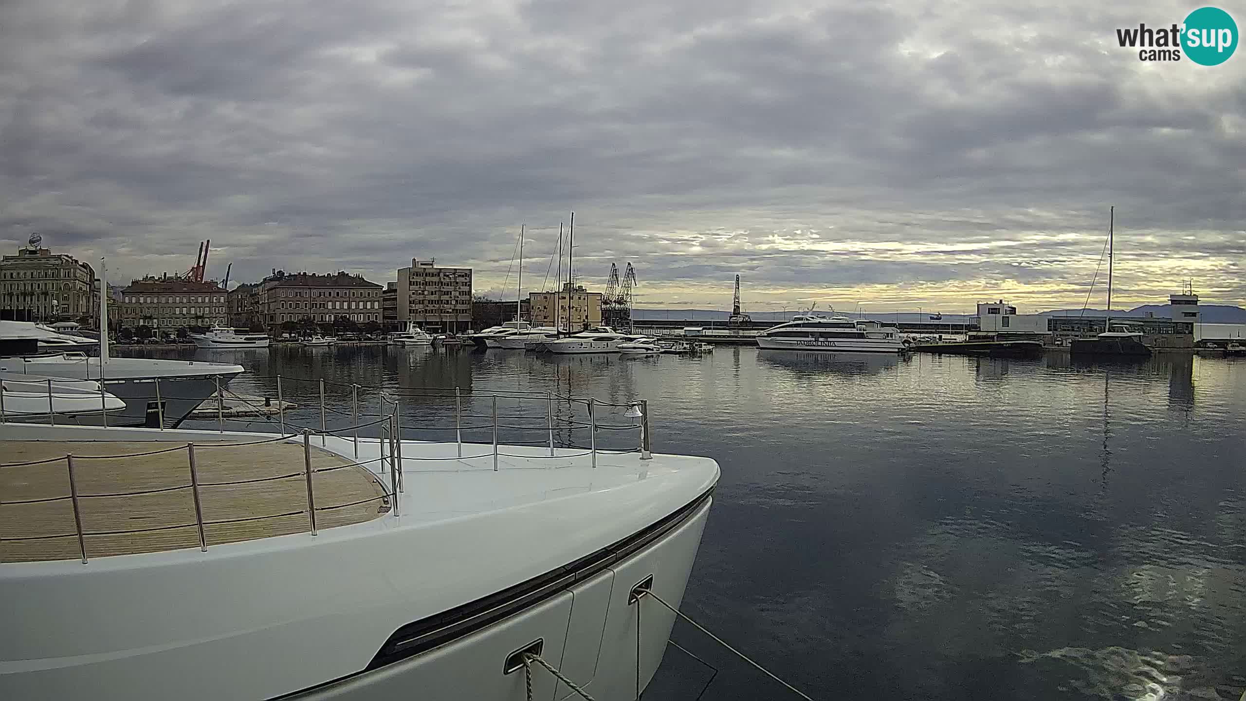 Rijeka – Botel Marina webcam en direct