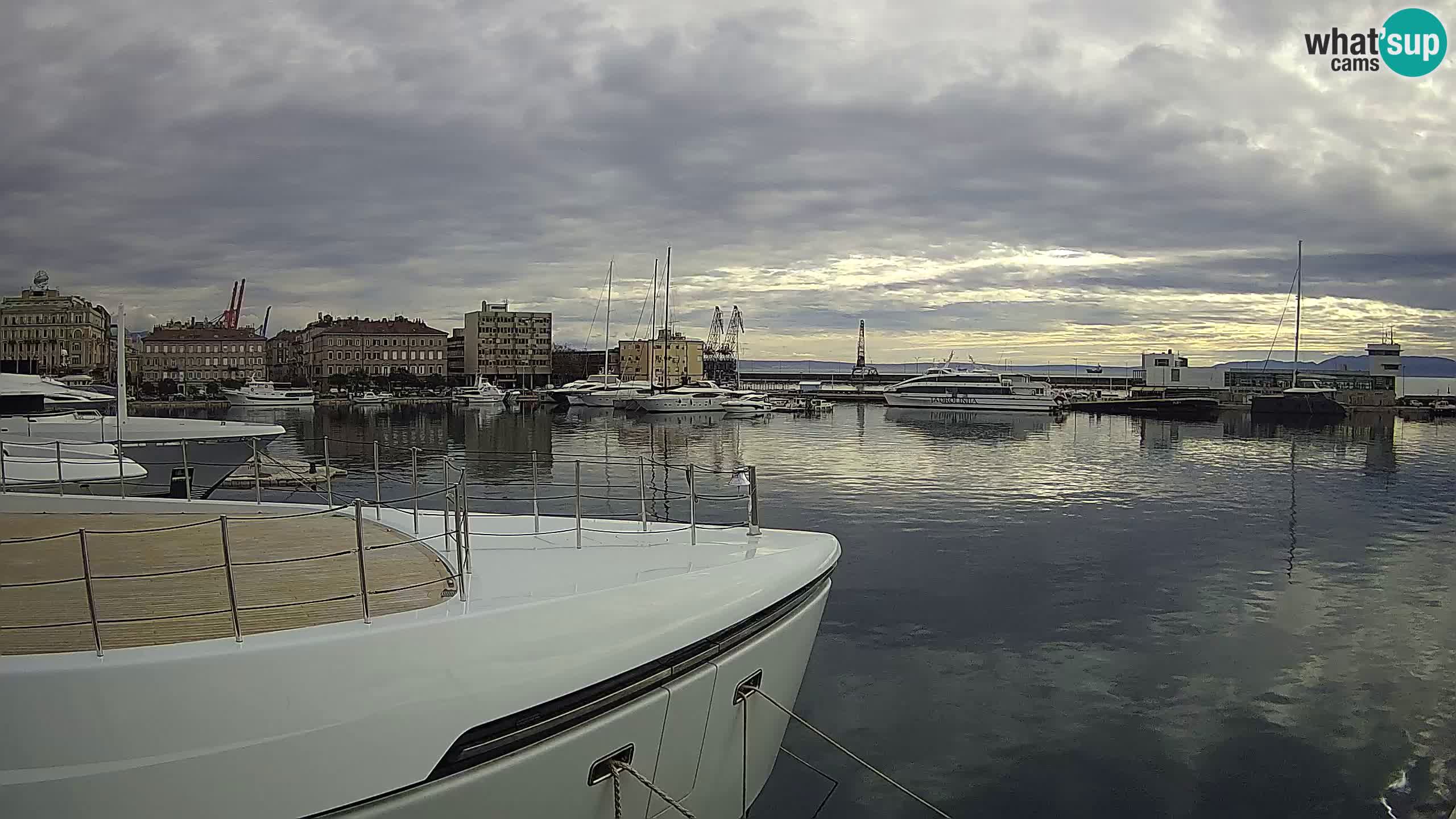 Rijeka – Botel Marina web kamera