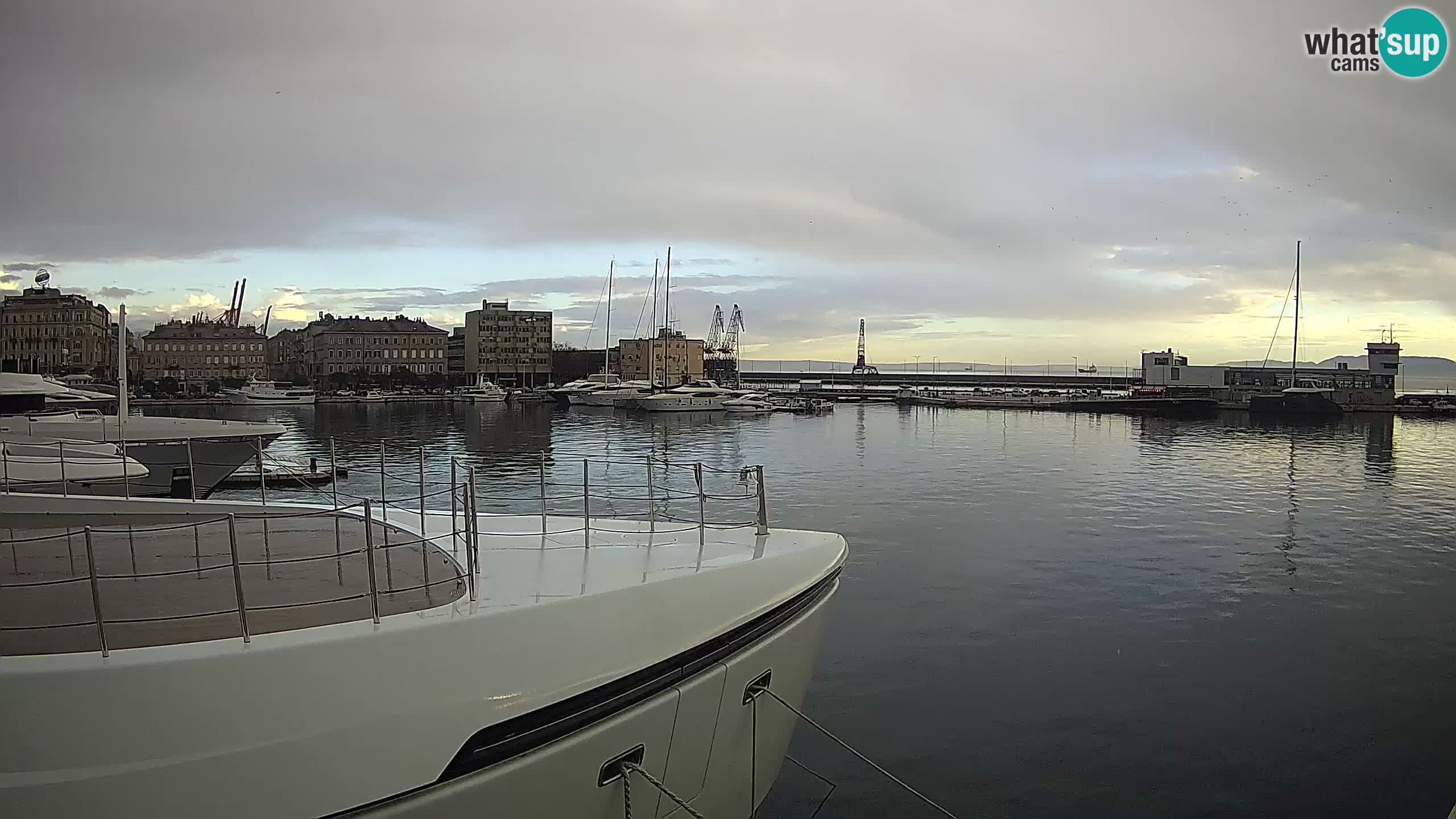 Botel Marina cámara web en vivo Rijeka