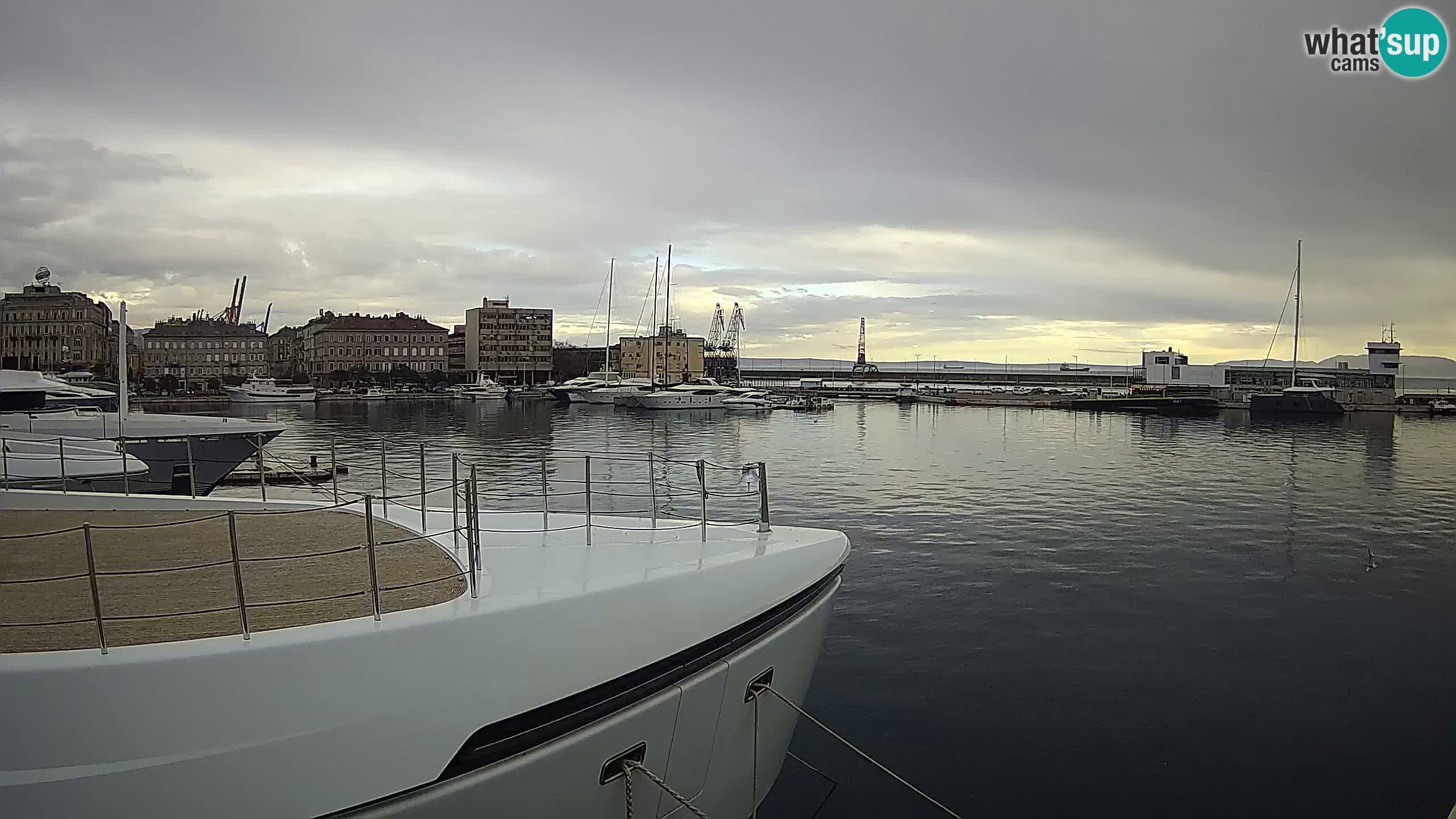 Rijeka – Botel Marina web kamera