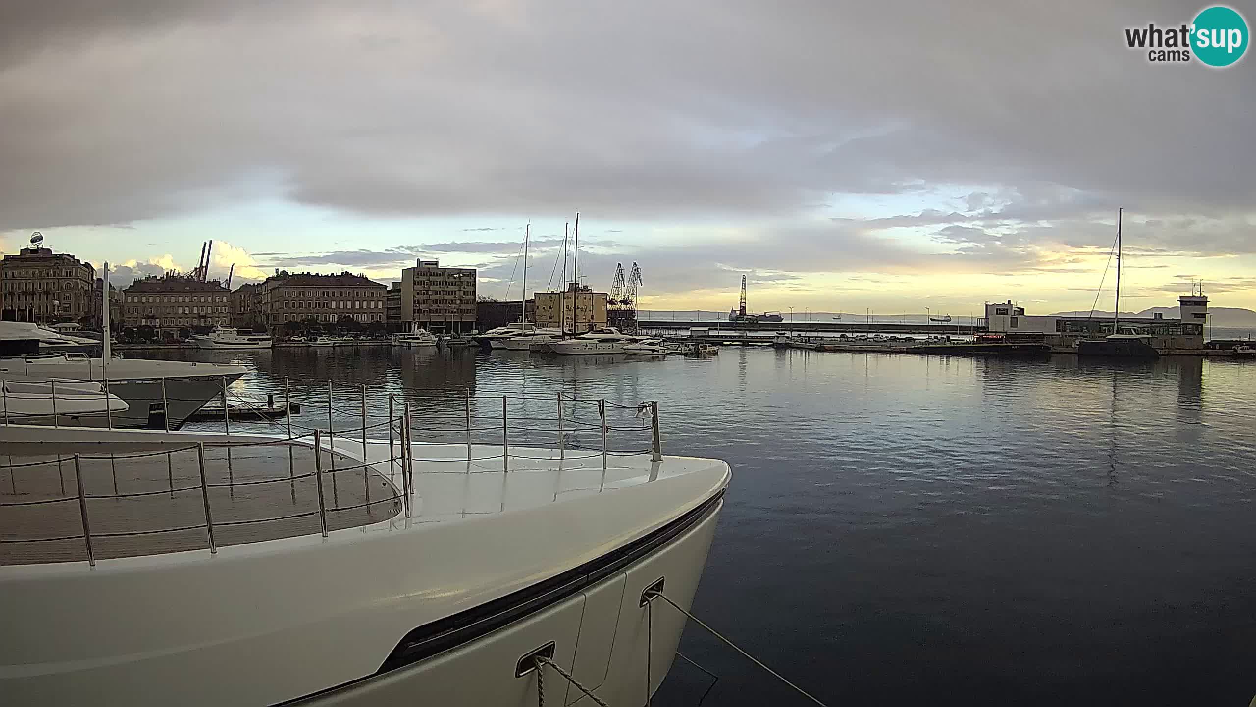 Rijeka – Botel Marina web kamera