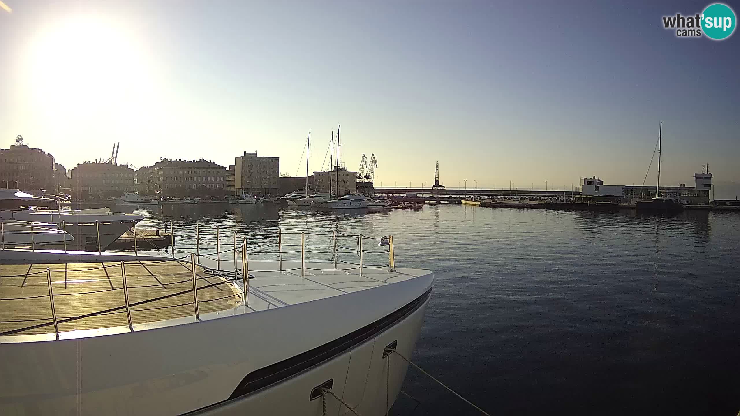Rijeka – Botel Marina web kamera
