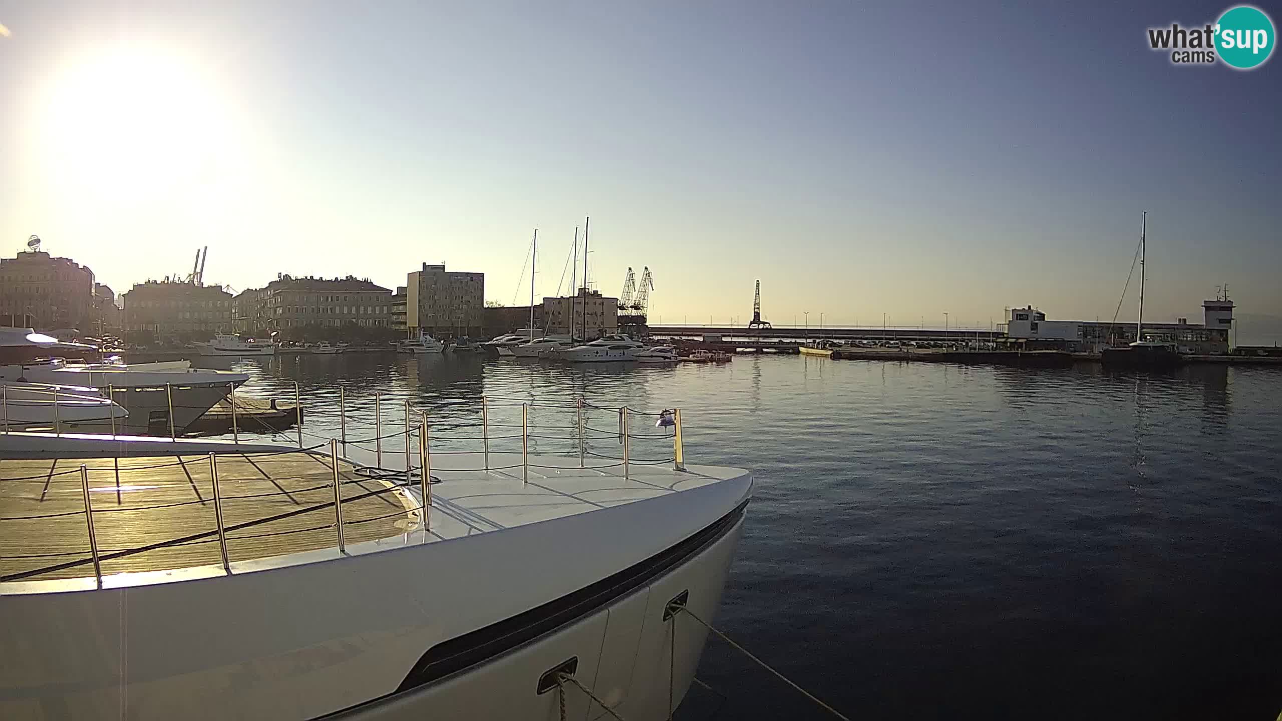 Rijeka – Botel Marina web kamera