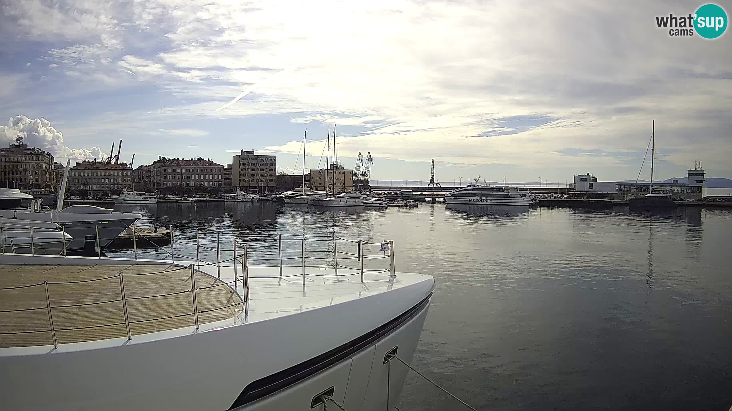 Botel Marina cámara web en vivo Rijeka