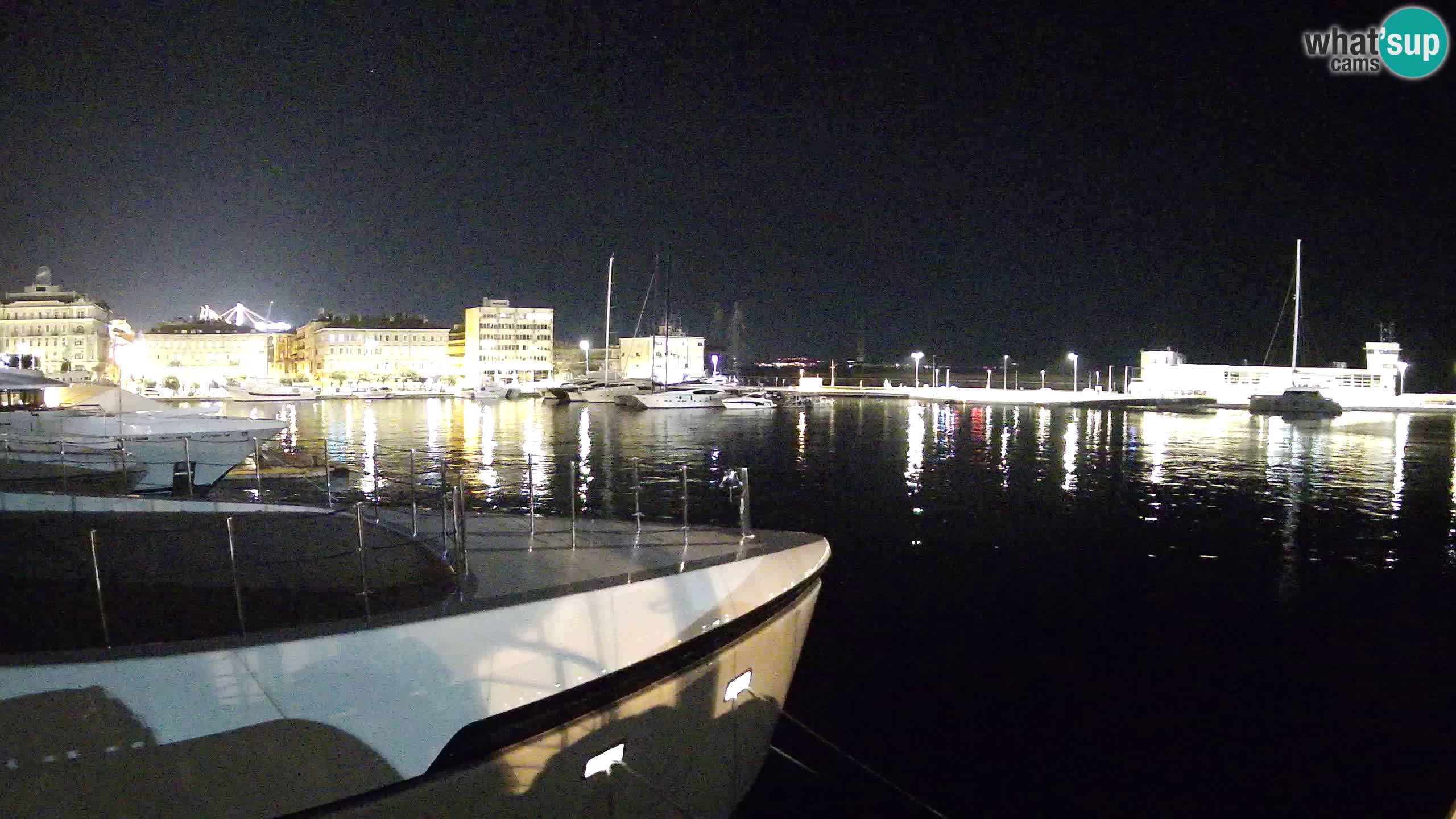 Botel Marina cámara web en vivo Rijeka