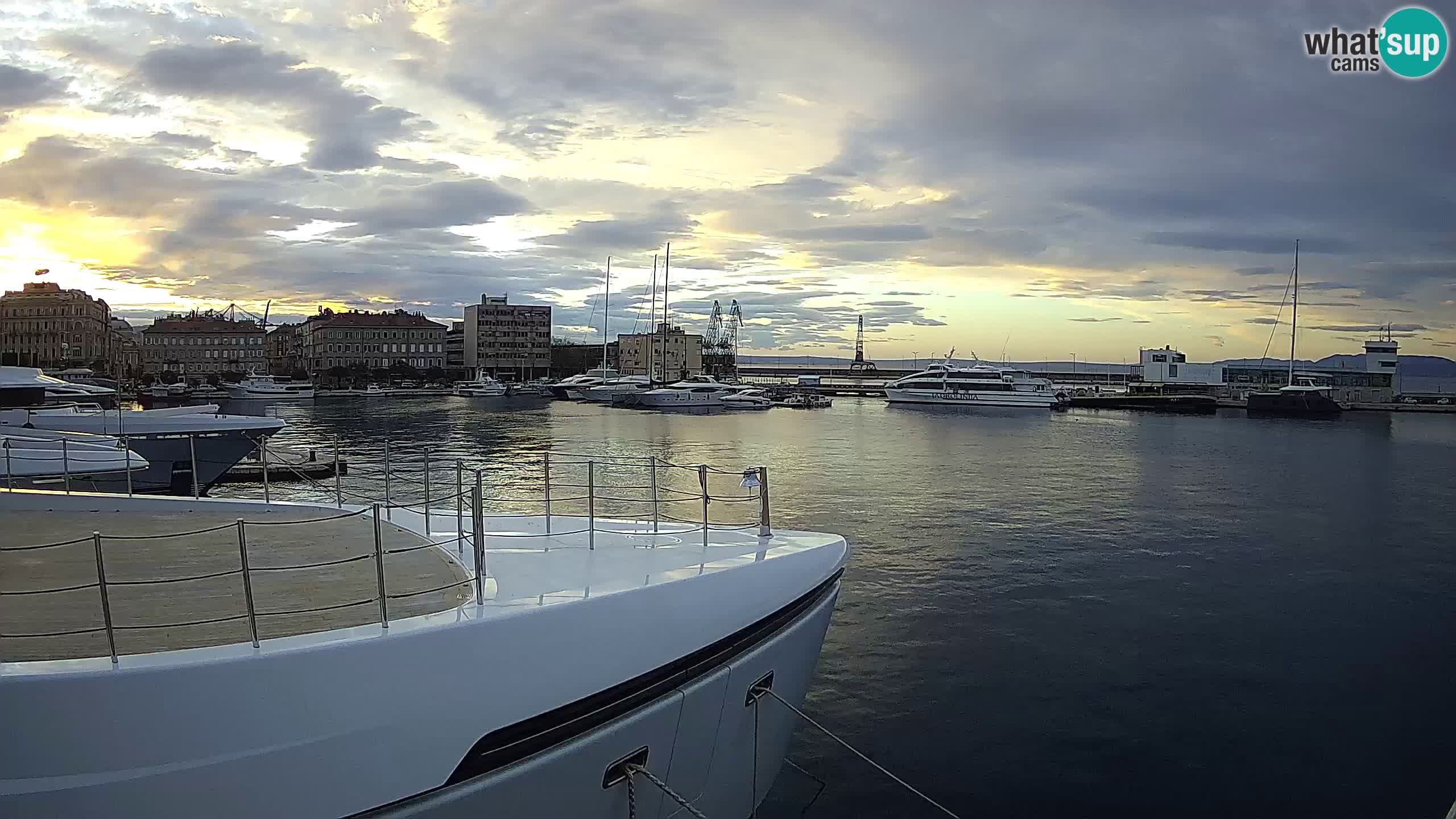 Rijeka – Botel Marina web kamera