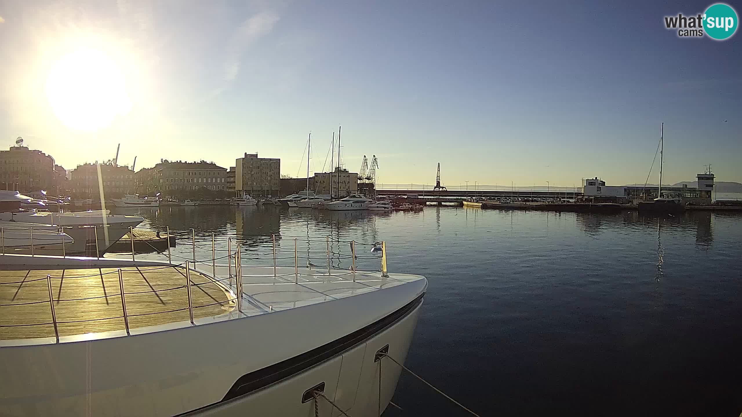 Rijeka – Botel Marina web kamera