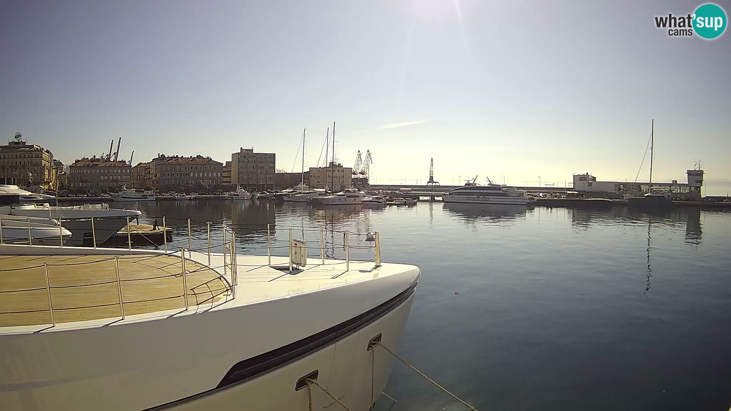 Rijeka – Botel Marina webcam en direct