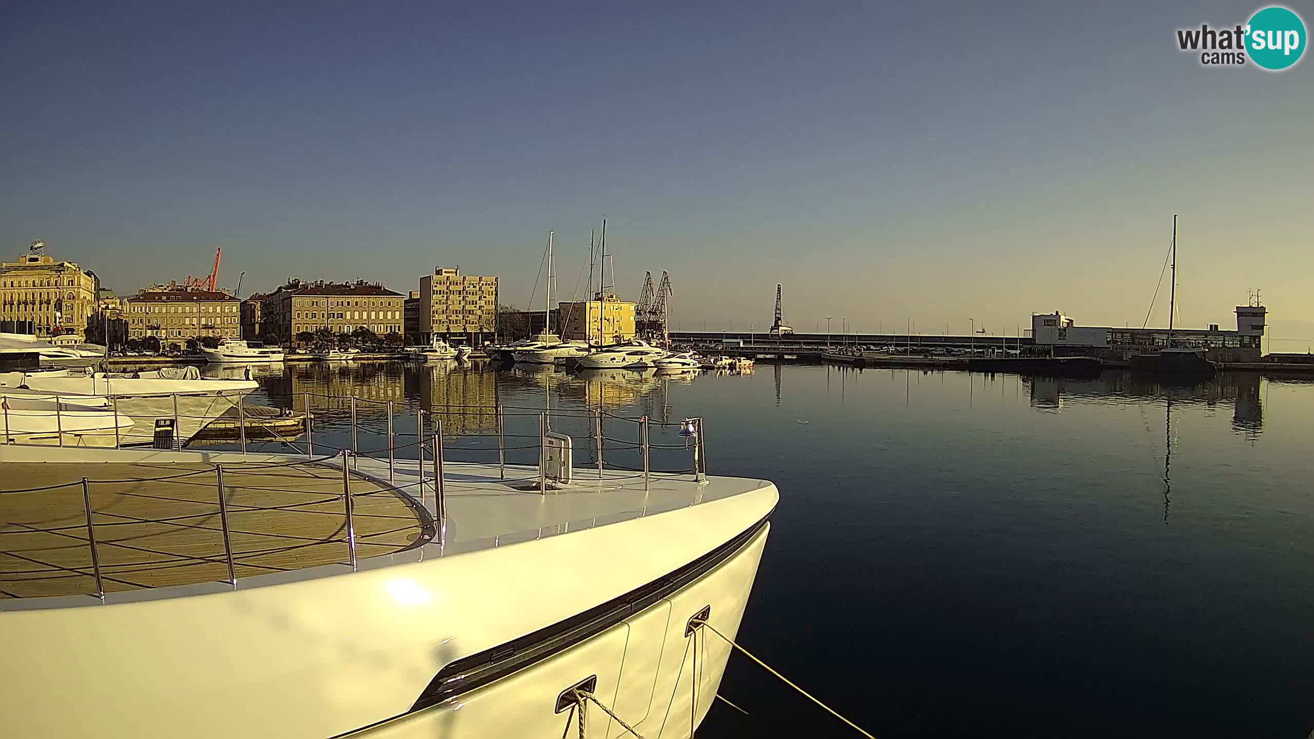 Rijeka – Botel Marina webcam en direct