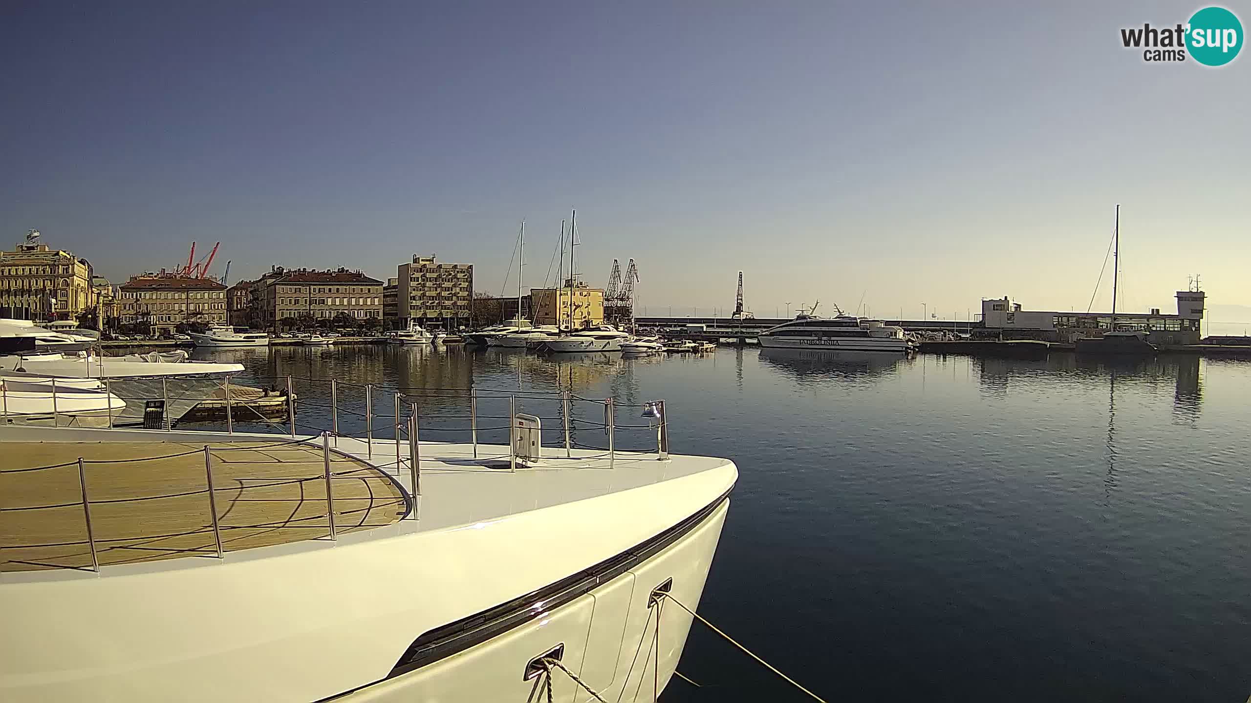 Rijeka – Botel Marina webcam en direct