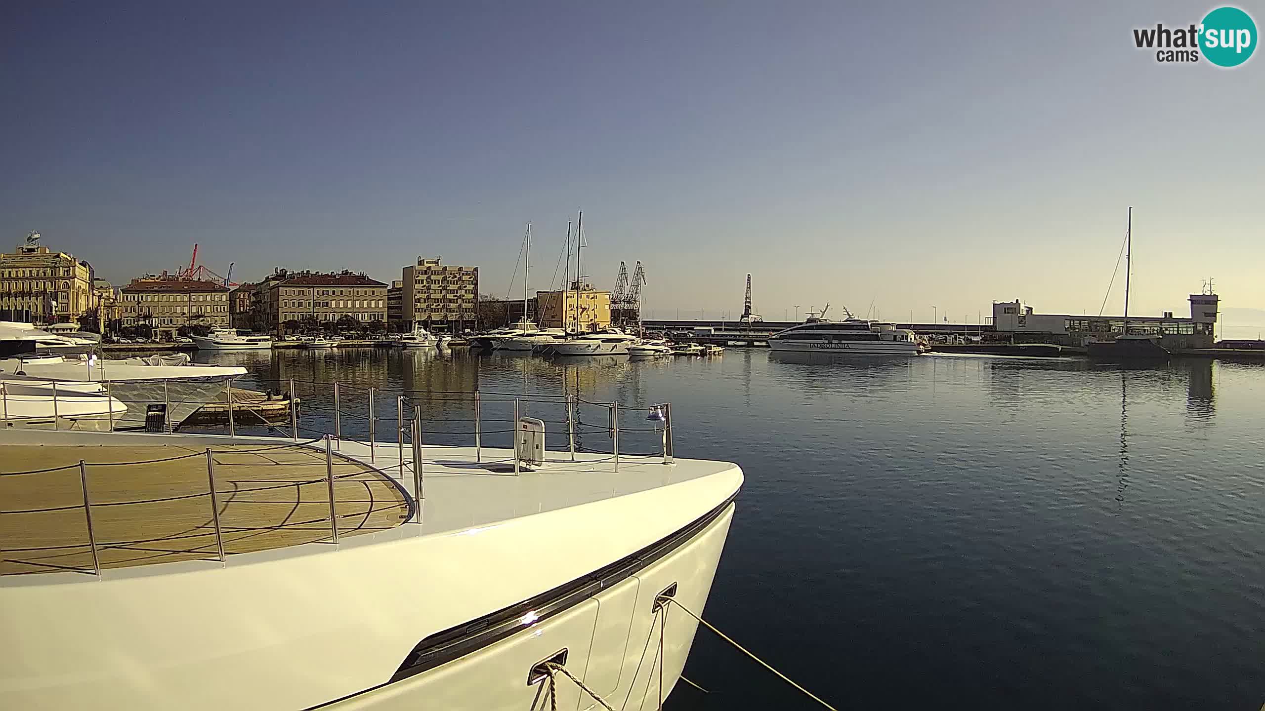 Rijeka – Botel Marina webcam en direct