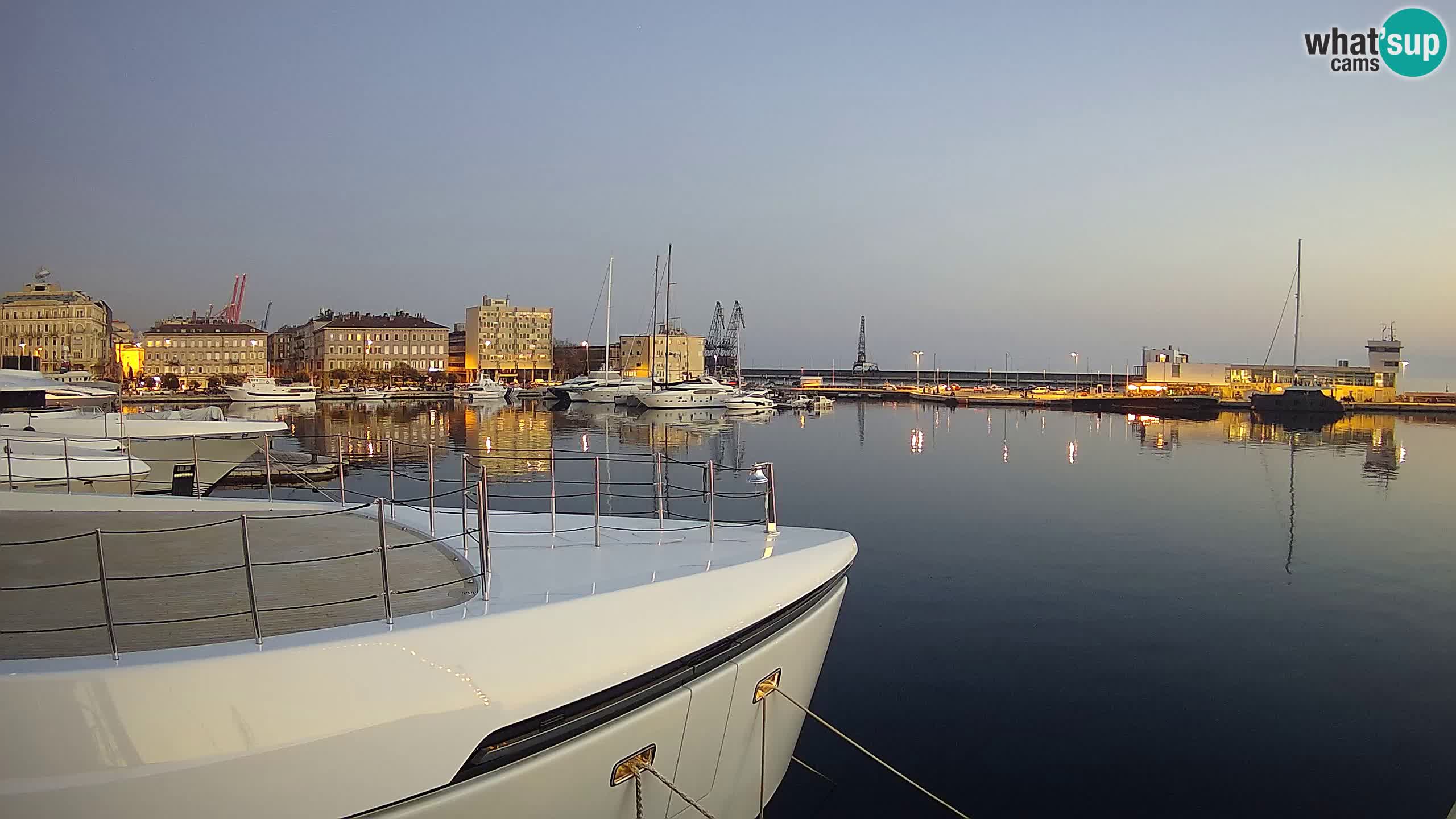 Rijeka – Botel Marina web kamera
