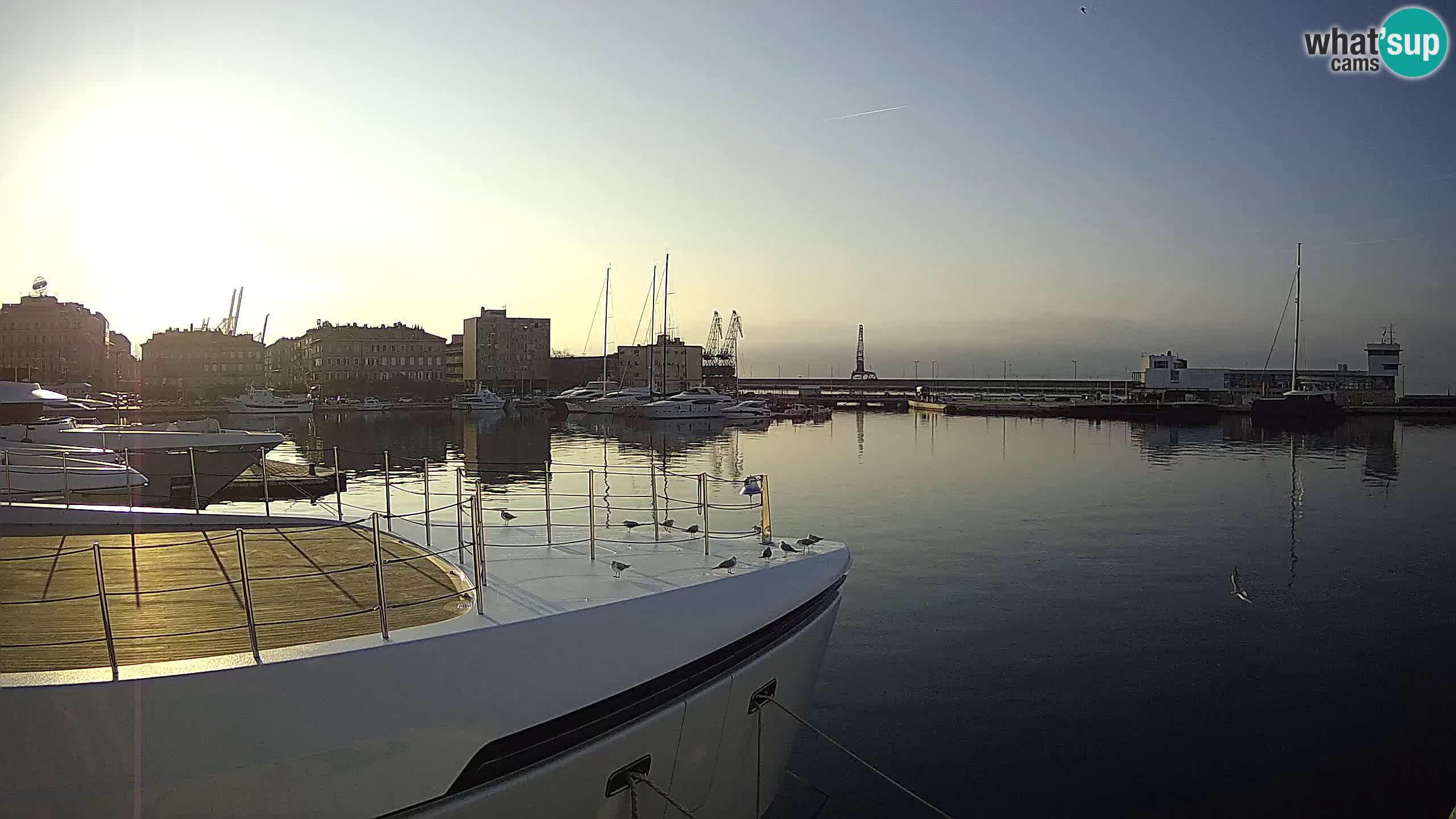 Rijeka – Botel Marina web kamera