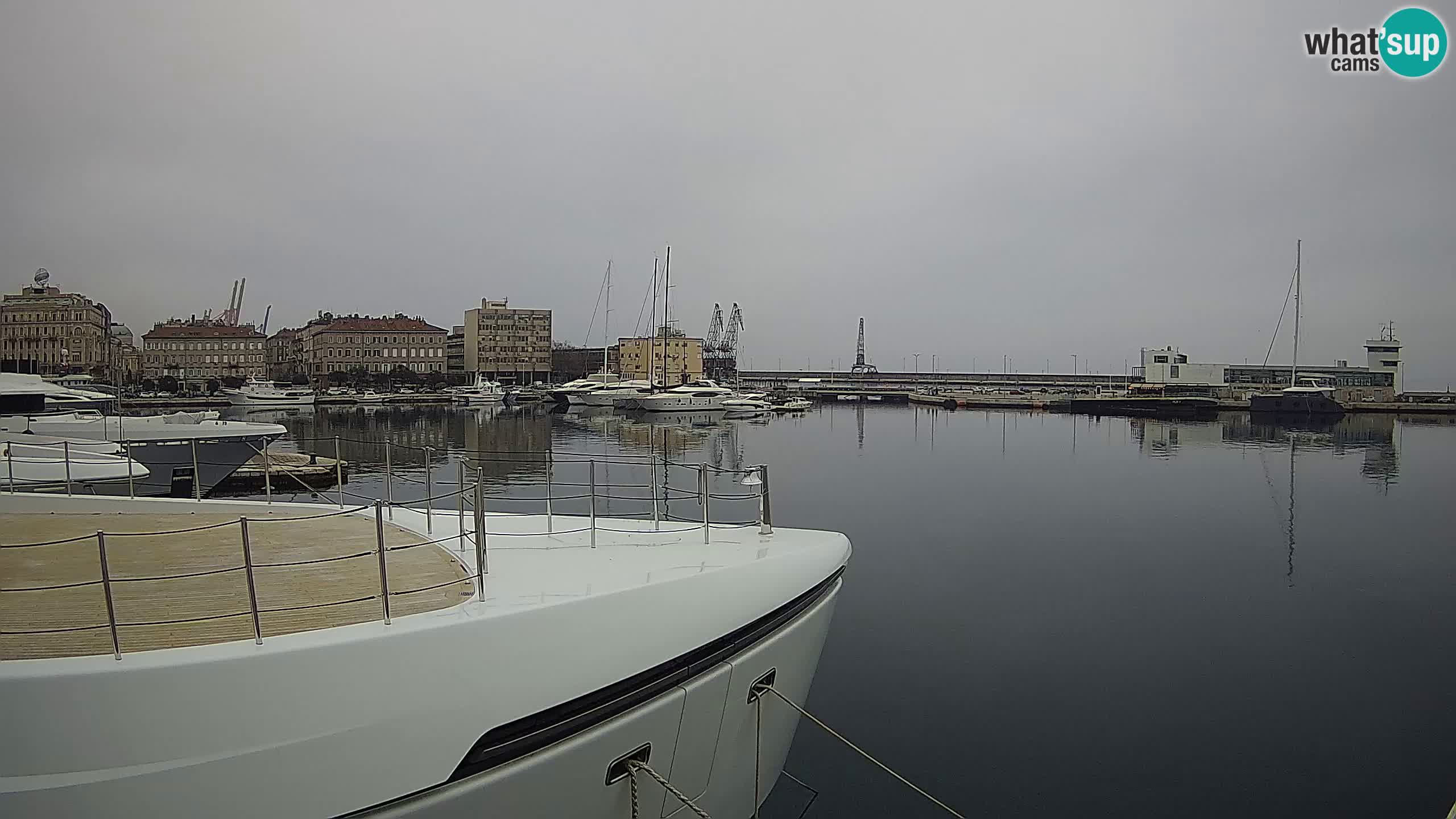 Botel Marina cámara web en vivo Rijeka