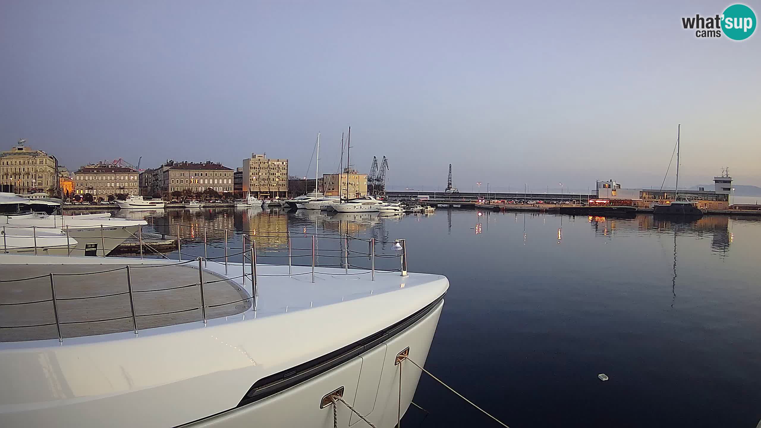 Rijeka – Botel Marina web kamera