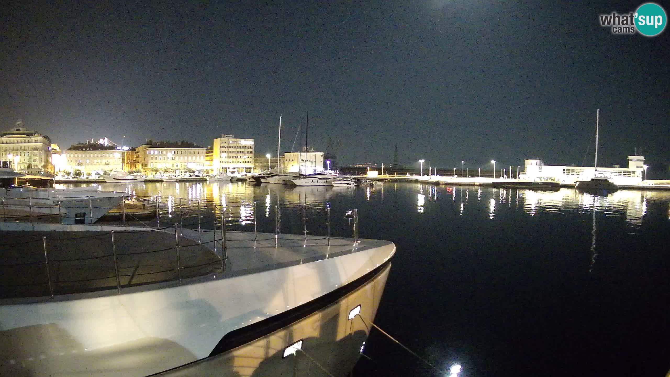 Botel Marina cámara web en vivo Rijeka