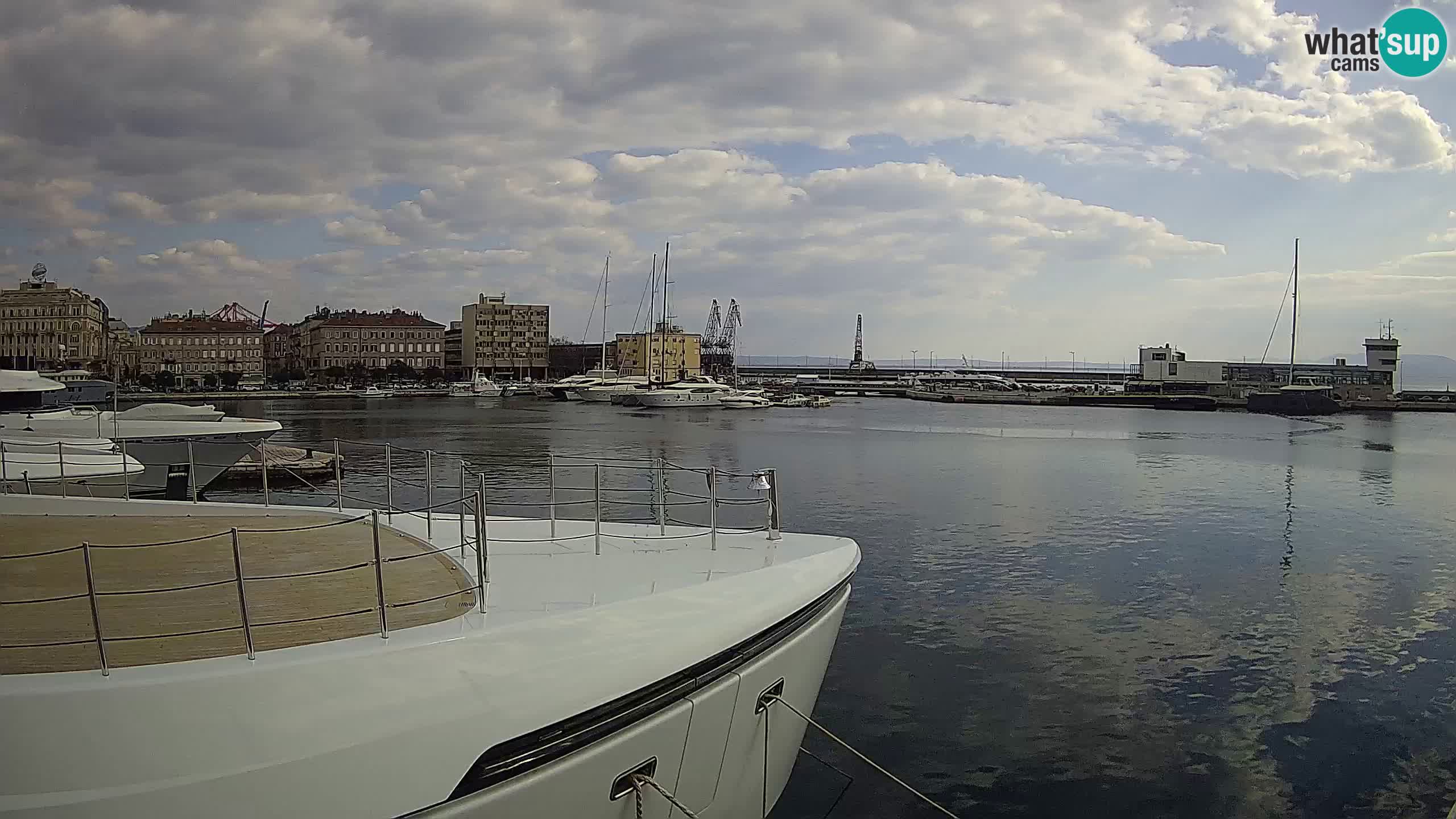 Botel Marina cámara web en vivo Rijeka