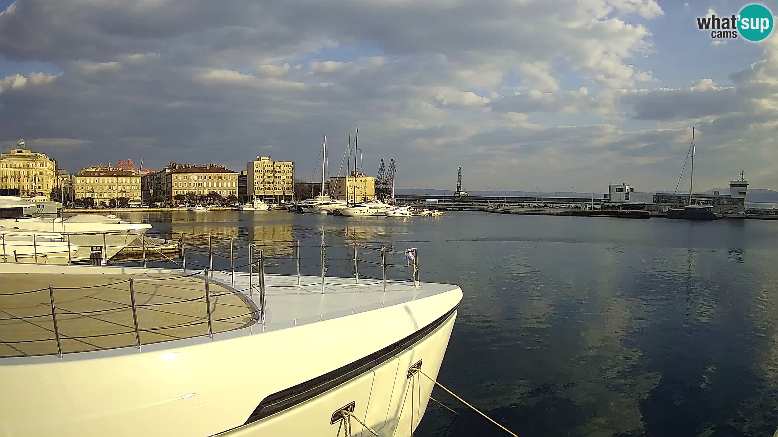 Rijeka – Botel Marina webcam en direct