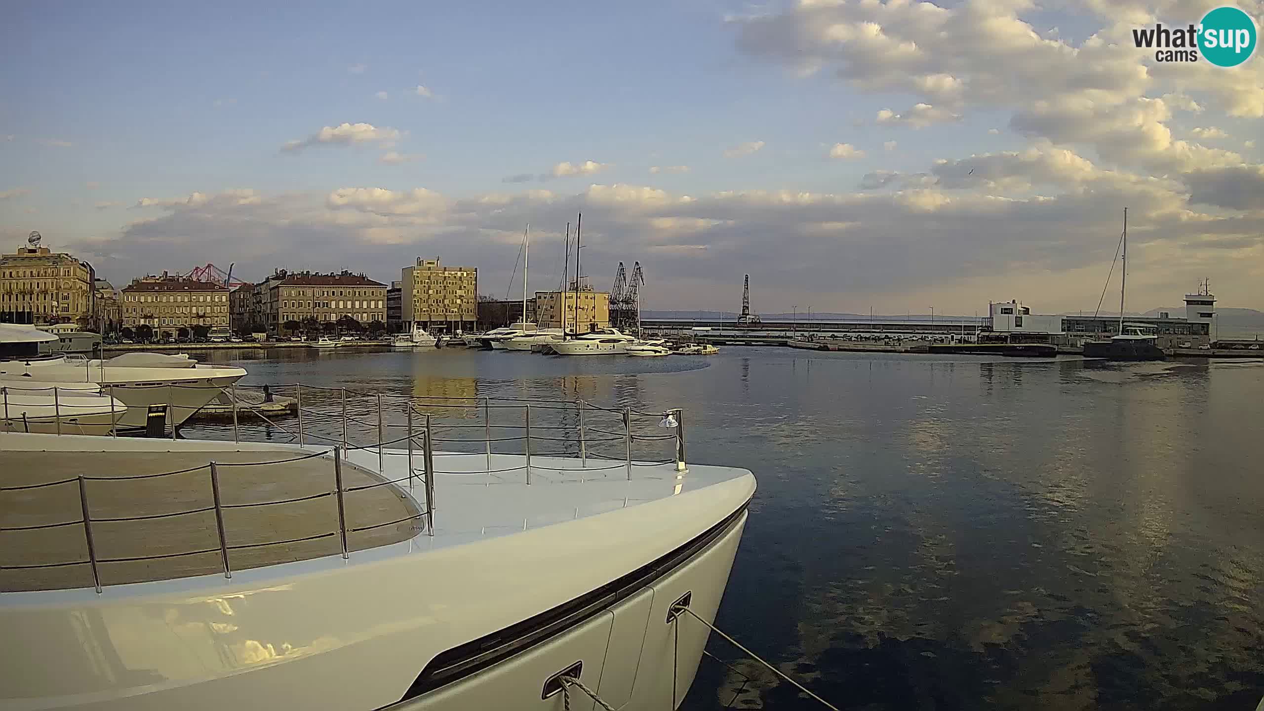 Rijeka – Botel Marina webcam en direct