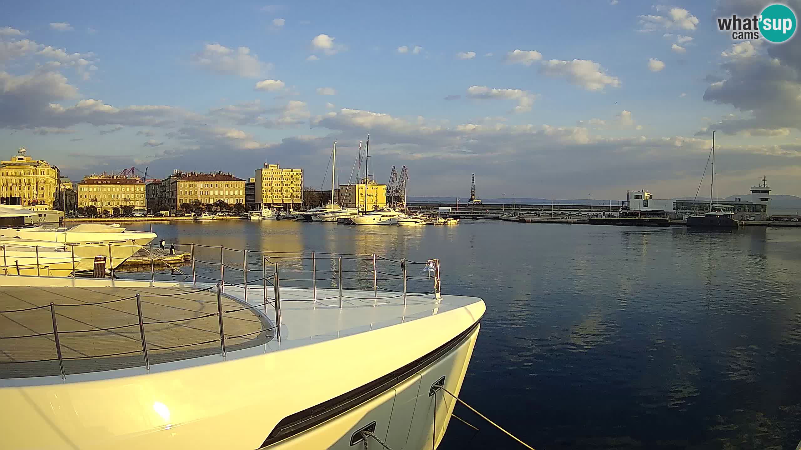 Rijeka – Botel Marina webcam en direct