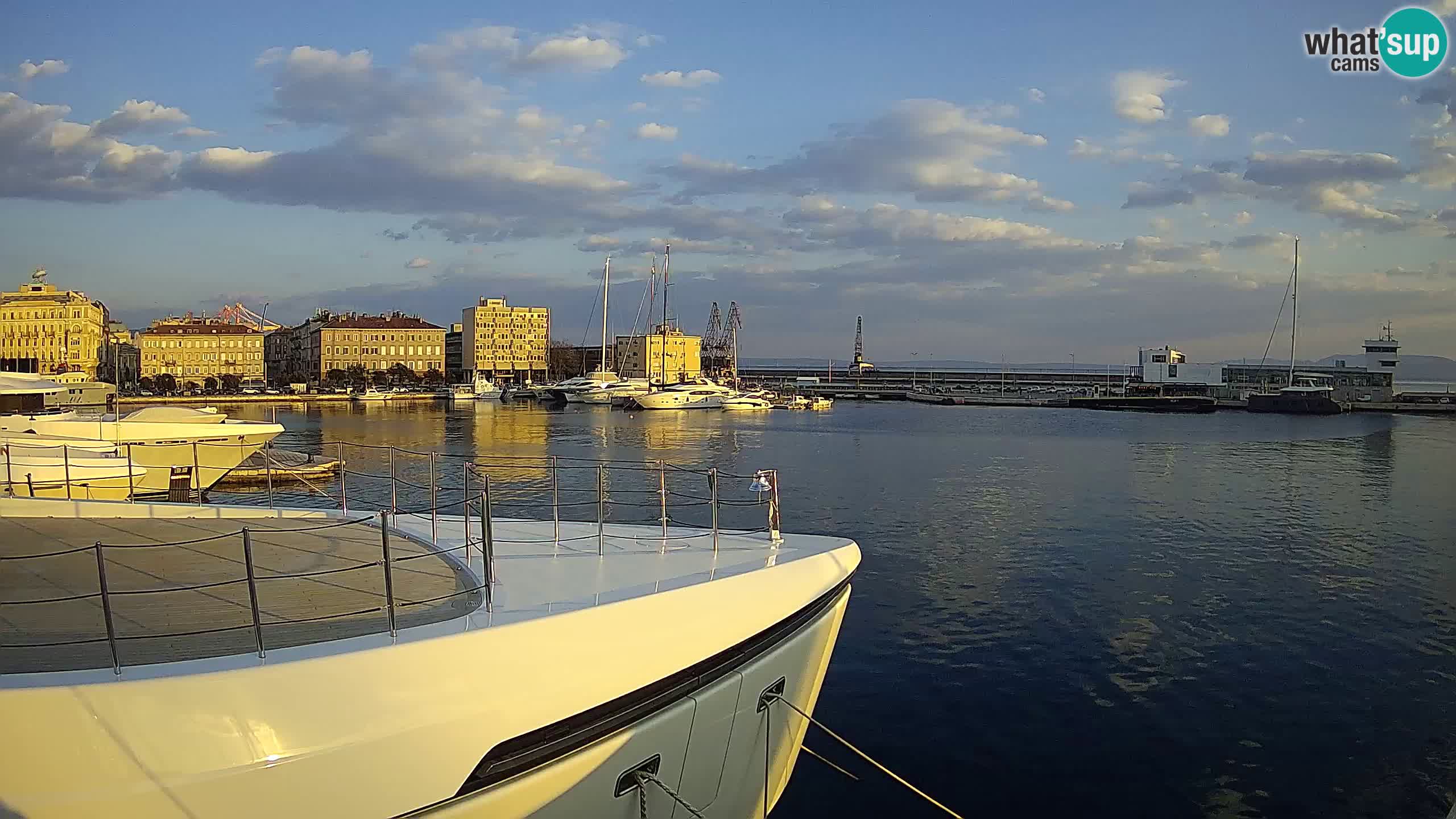 Rijeka – Botel Marina webcam en direct