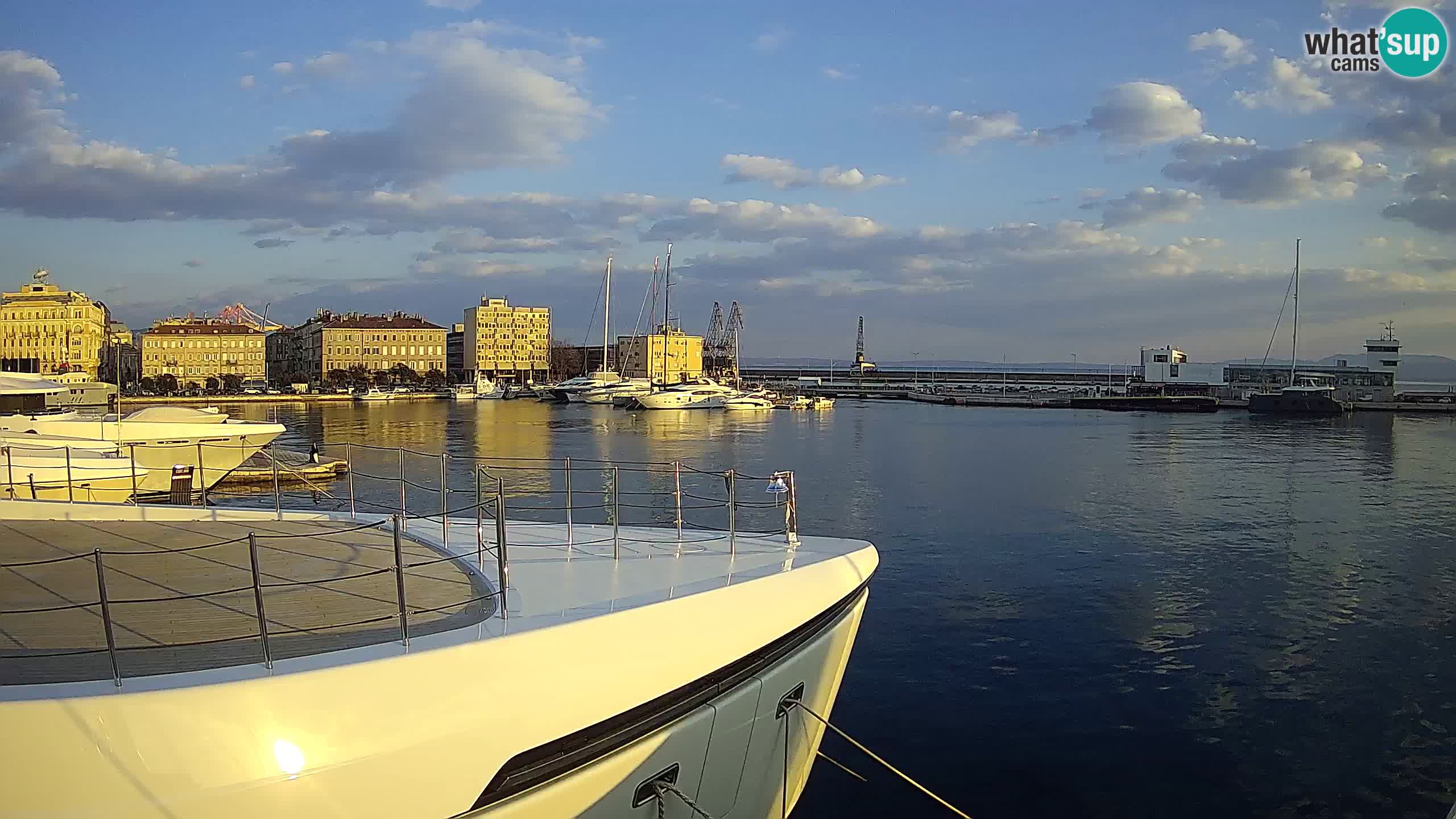 Rijeka – Botel Marina web kamera