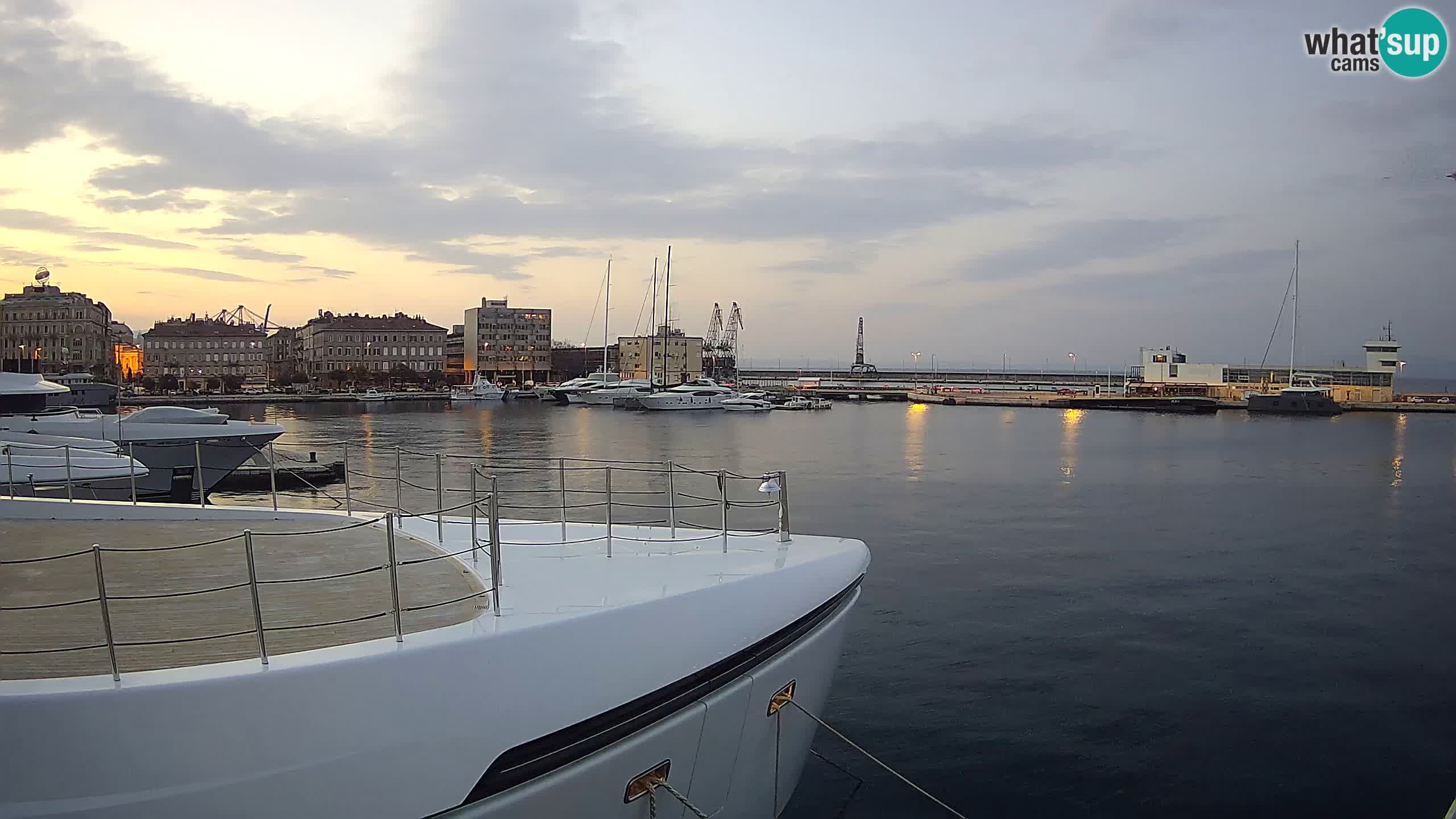Rijeka – Botel Marina webcam en direct