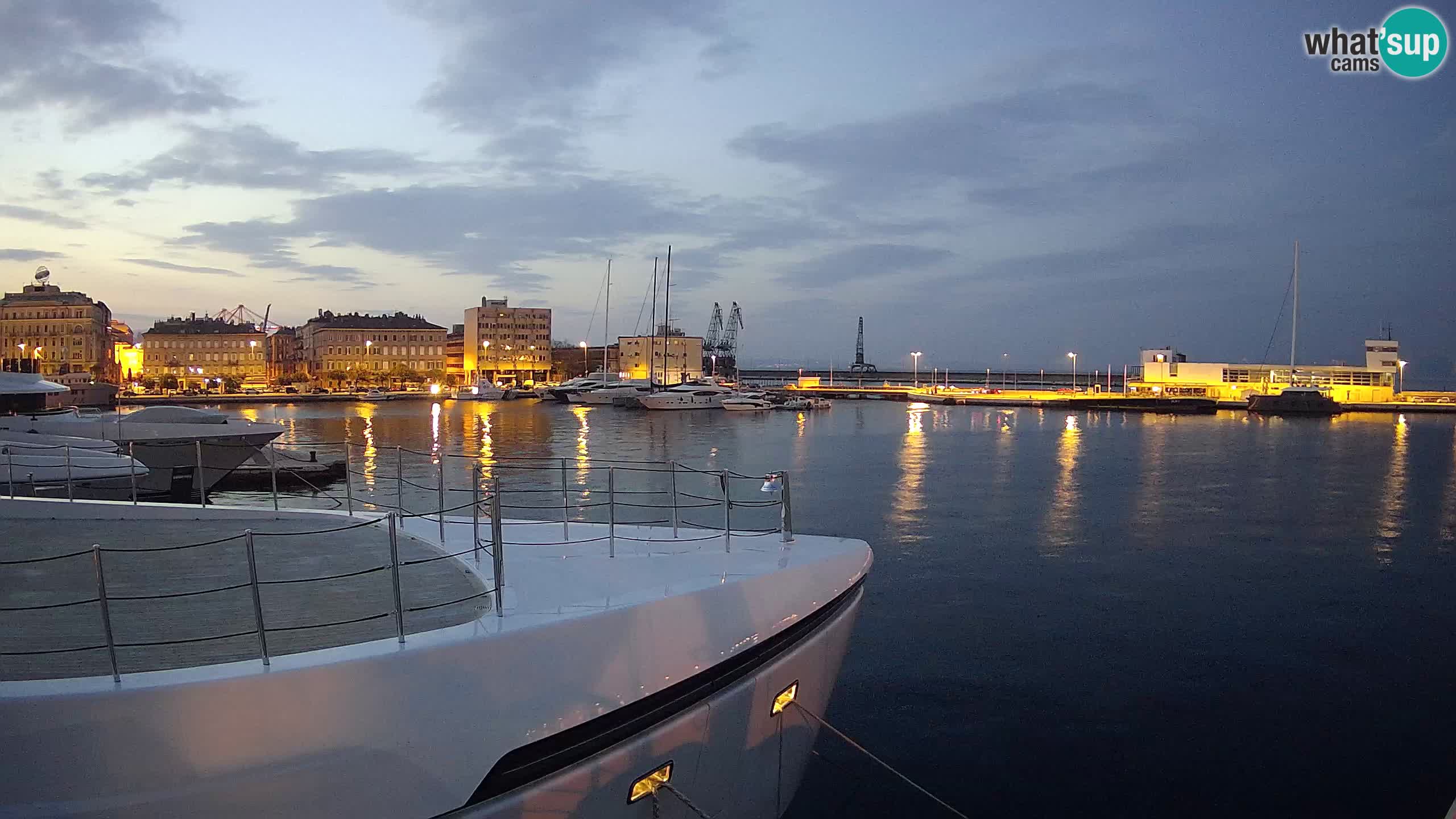 Rijeka – Botel Marina web kamera