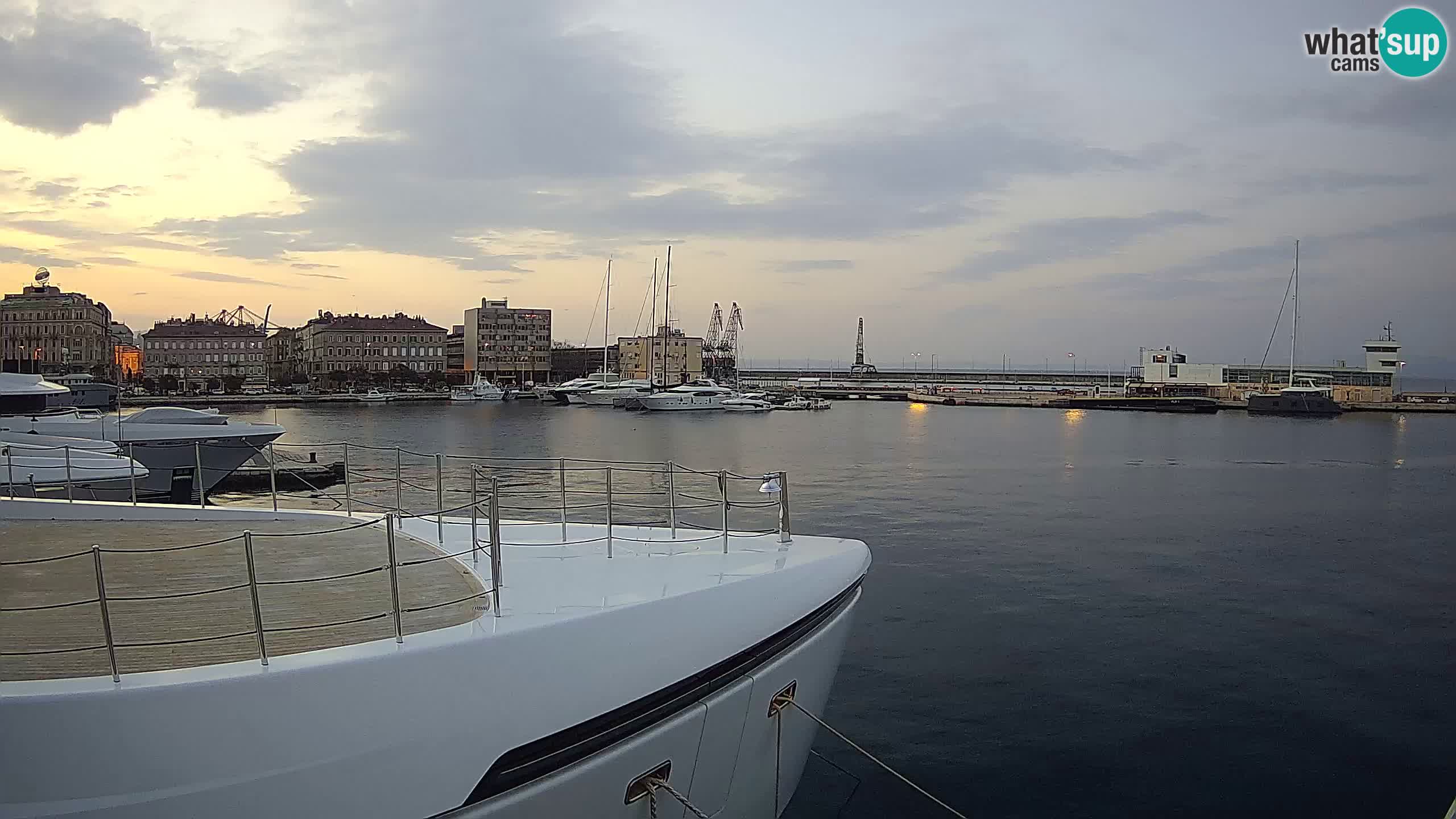 Rijeka – Botel Marina web kamera