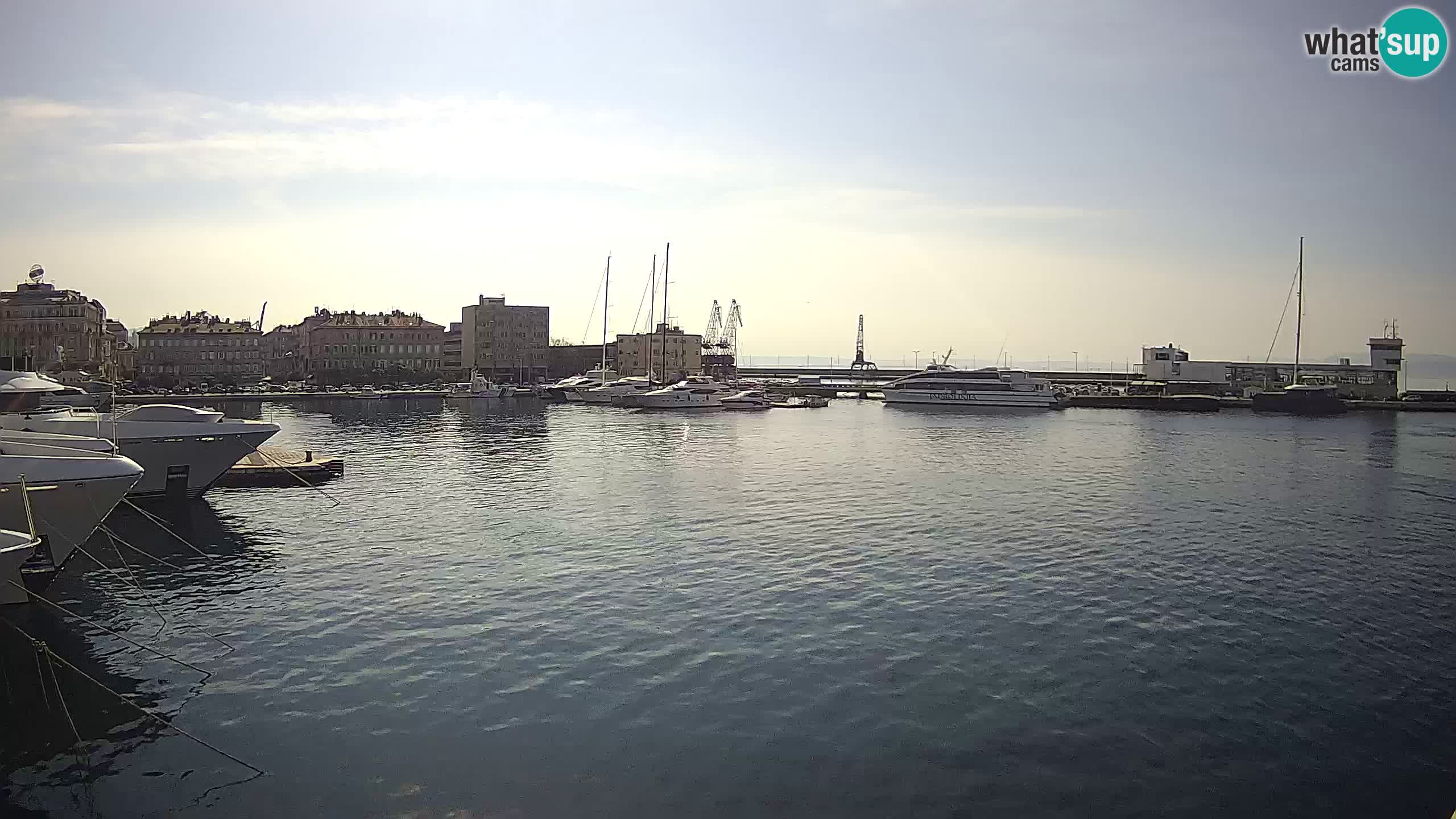 Rijeka – Botel Marina web kamera