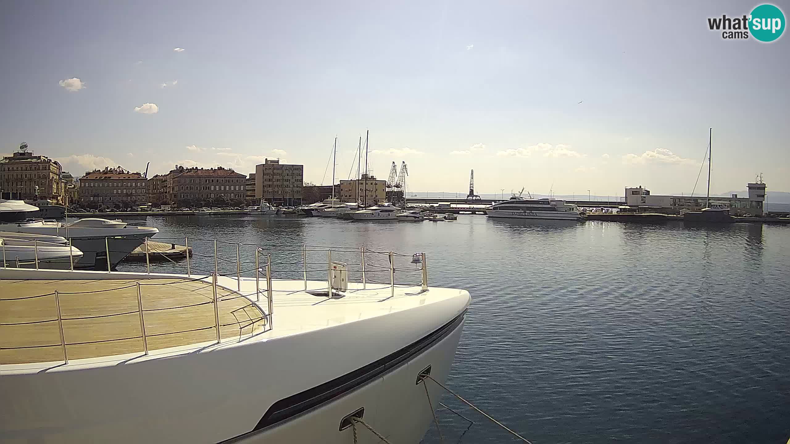Botel Marina cámara web en vivo Rijeka