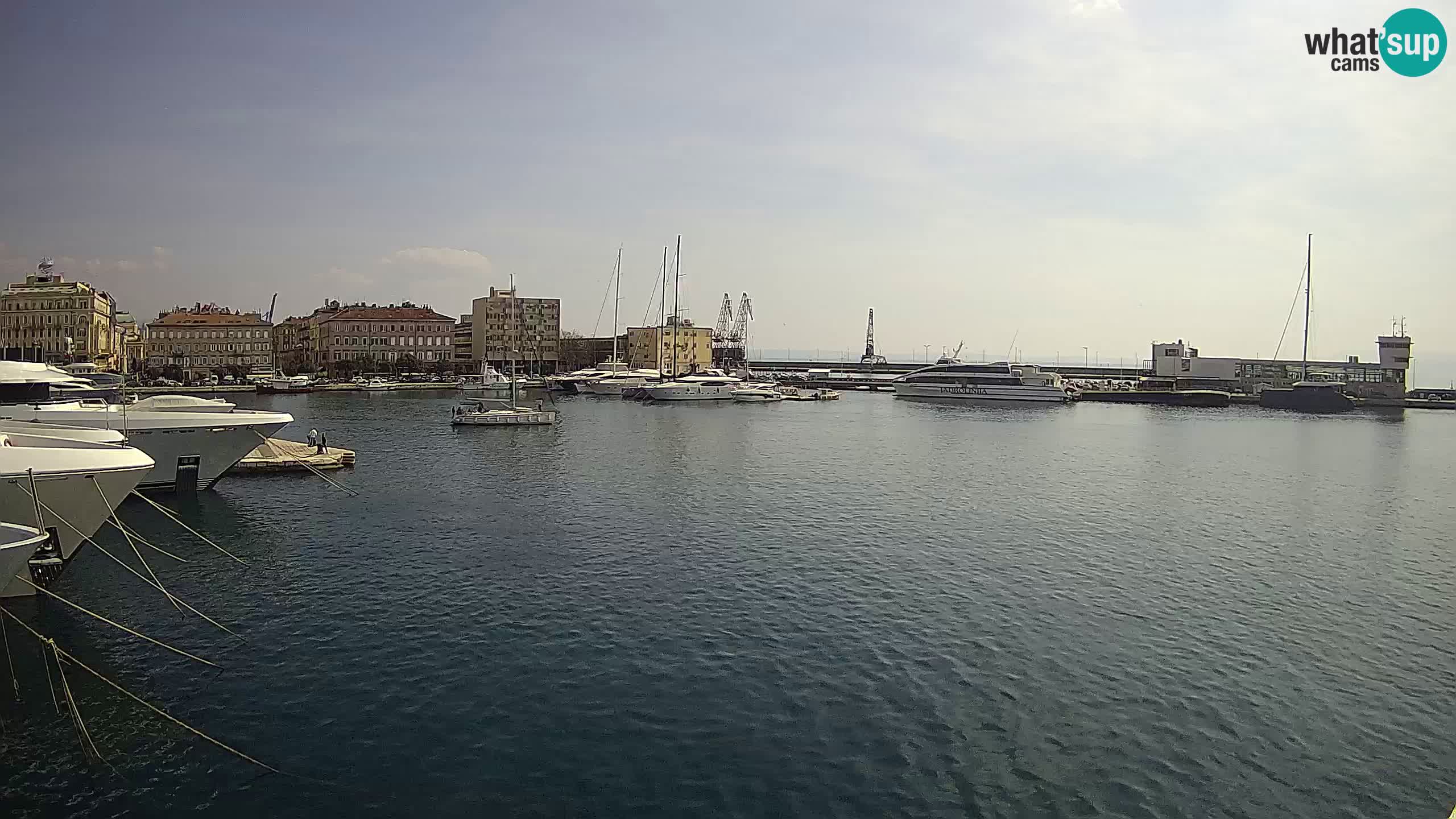 Rijeka – Botel Marina webcam en direct