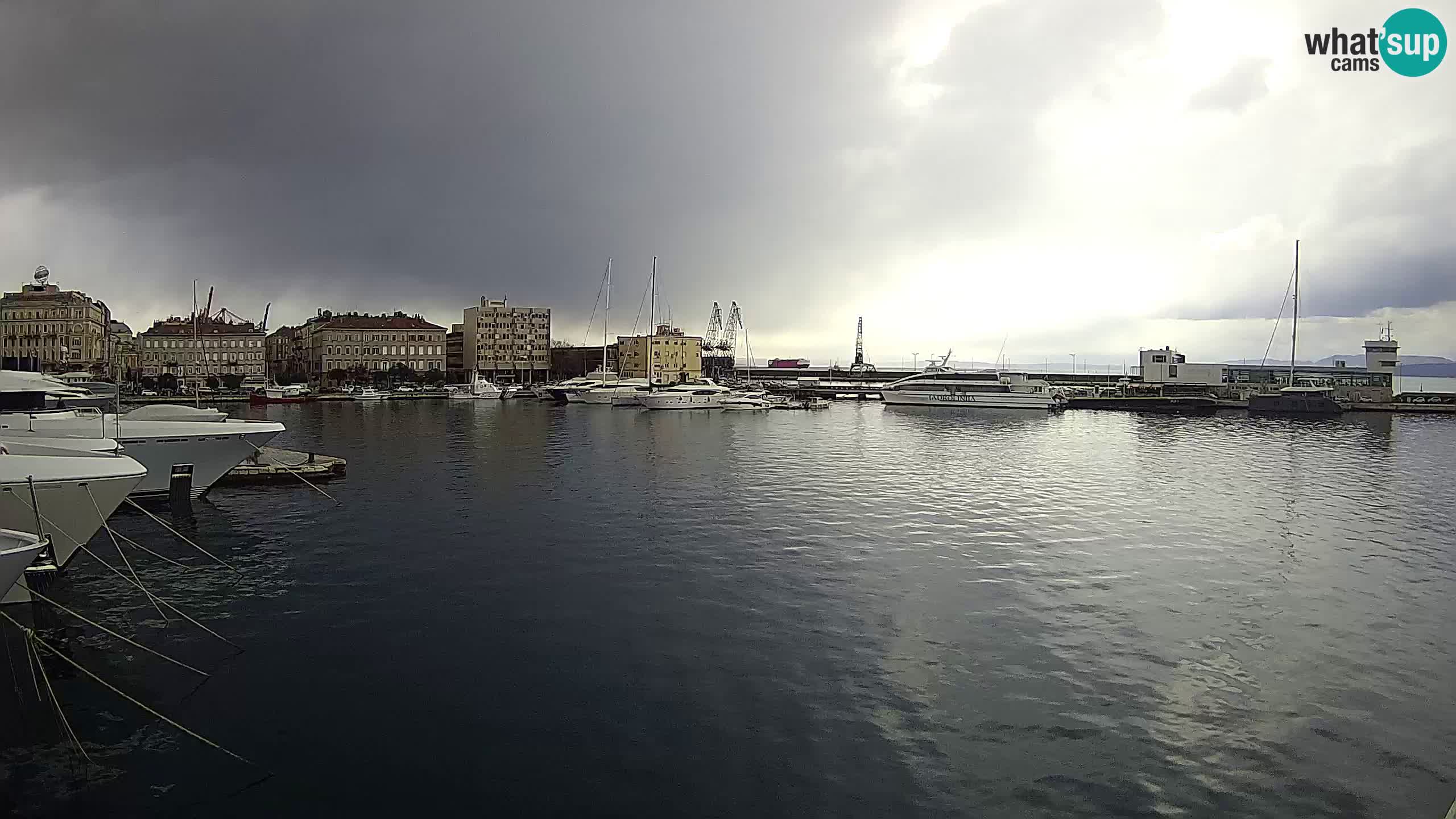 Rijeka – Botel Marina webcam en direct