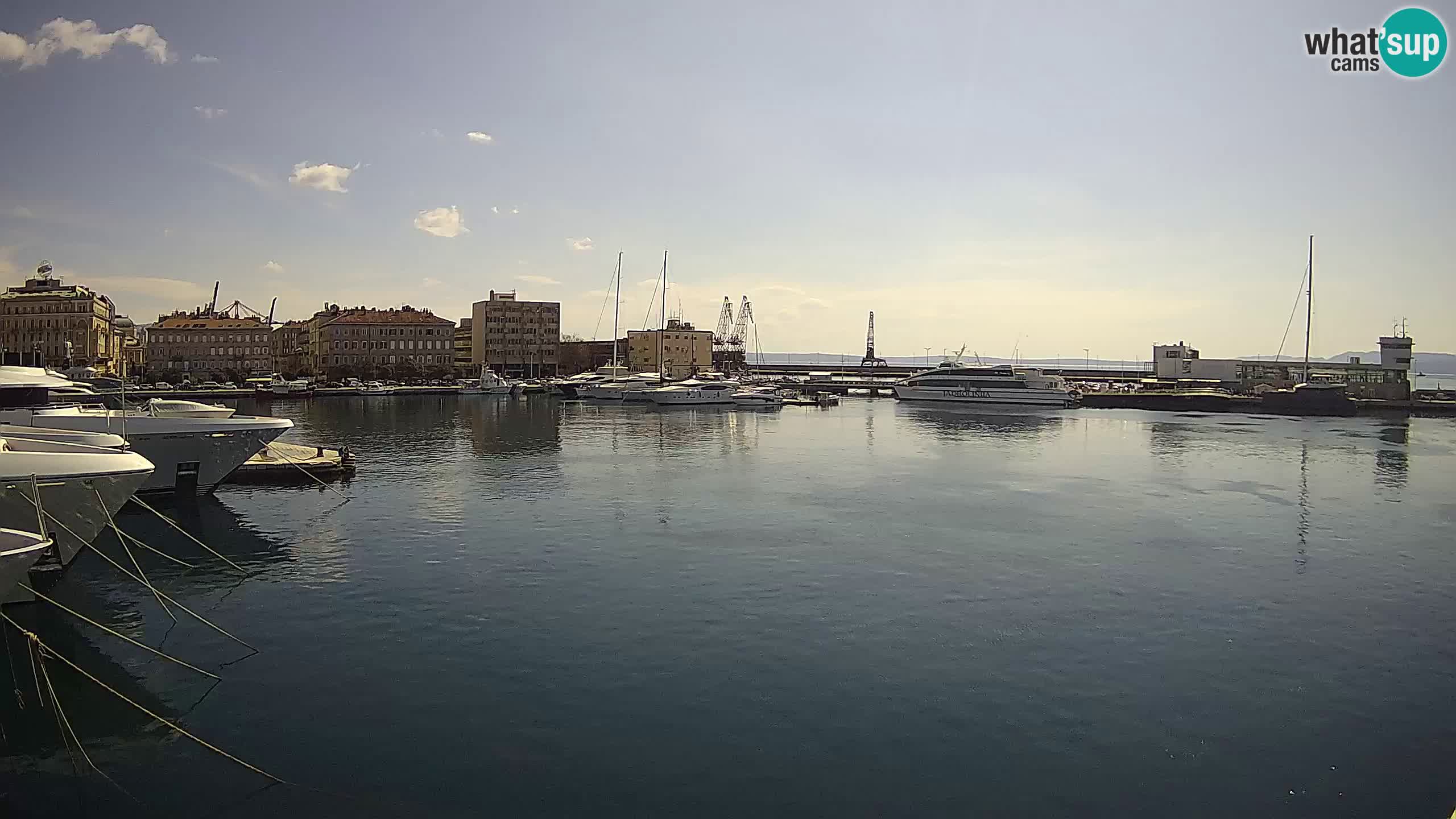 Rijeka – Botel Marina web kamera