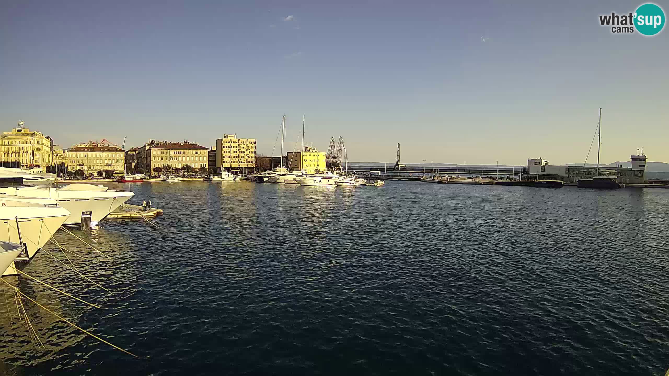 Rijeka – Botel Marina web kamera