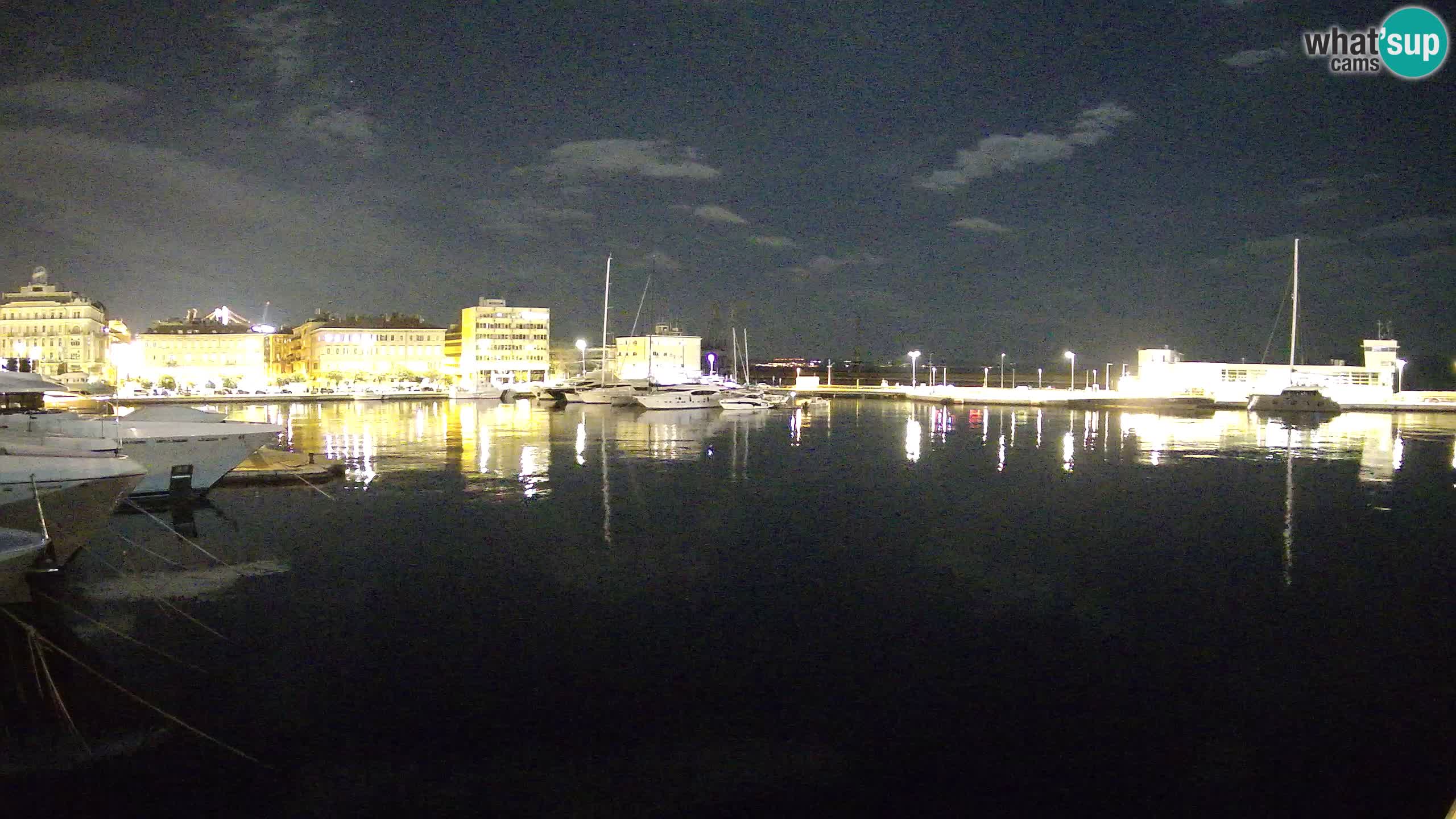 Botel Marina cámara web en vivo Rijeka
