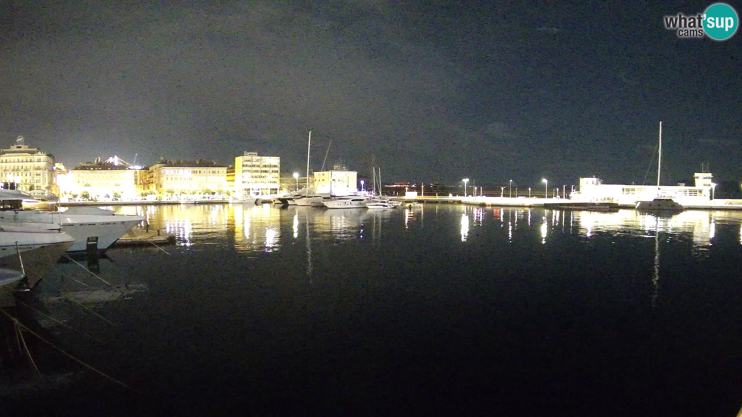Botel Marina cámara web en vivo Rijeka
