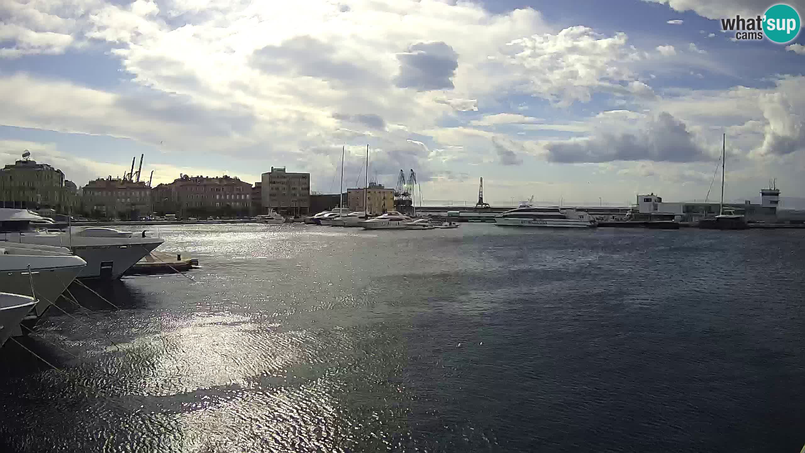 Rijeka – Botel Marina web kamera