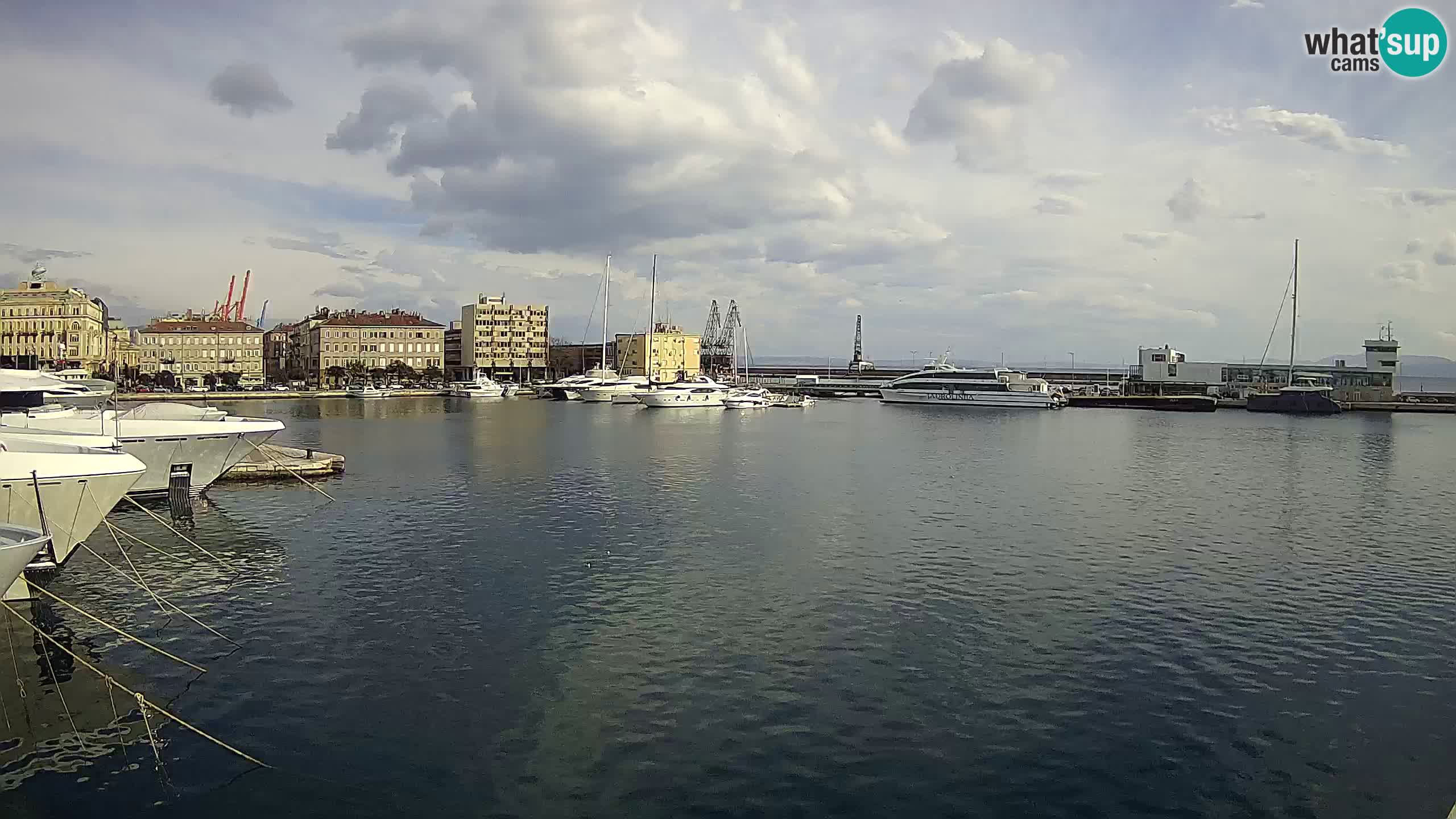 Rijeka – Botel Marina web kamera
