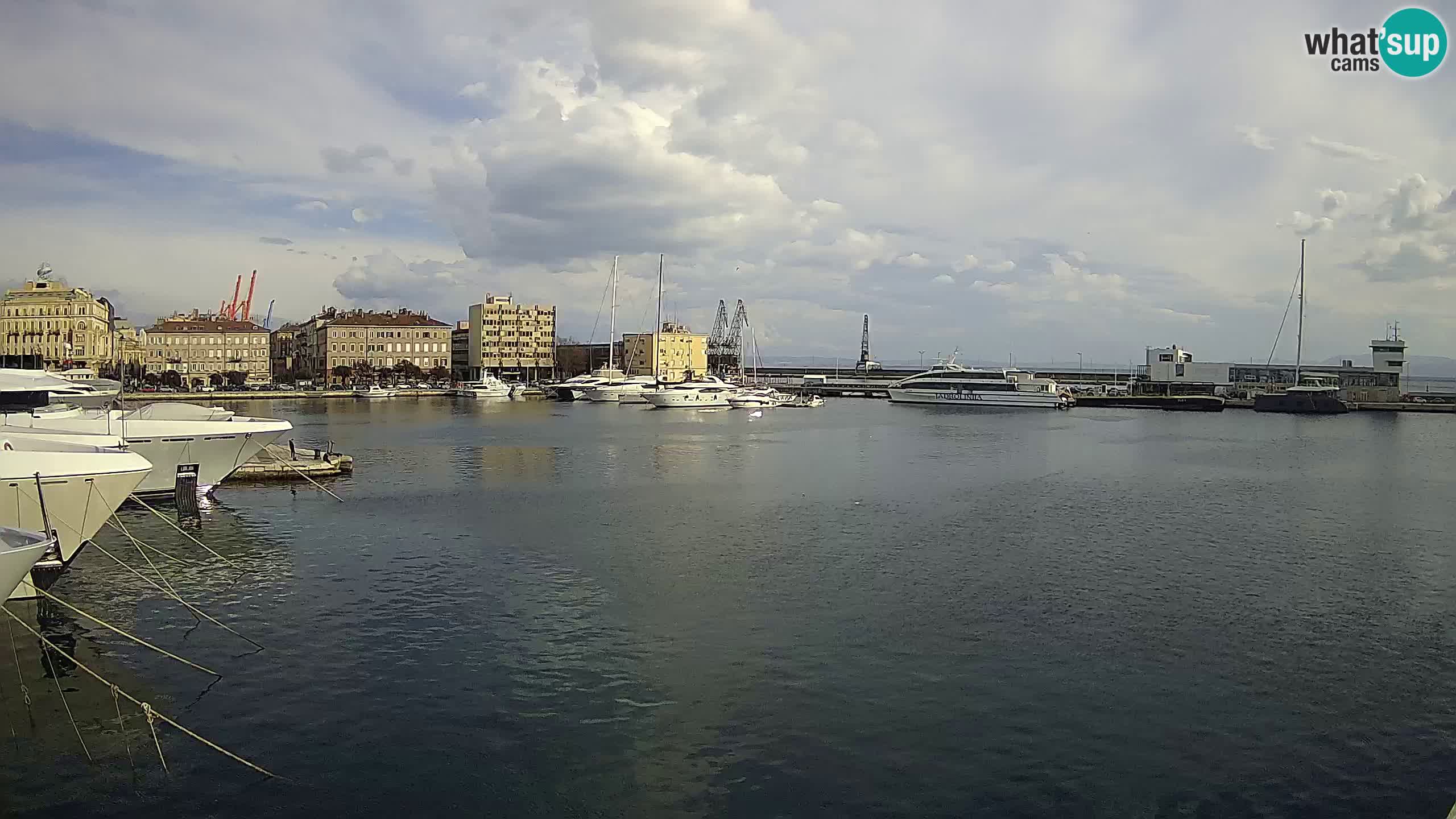 Rijeka – Botel Marina webcam en direct