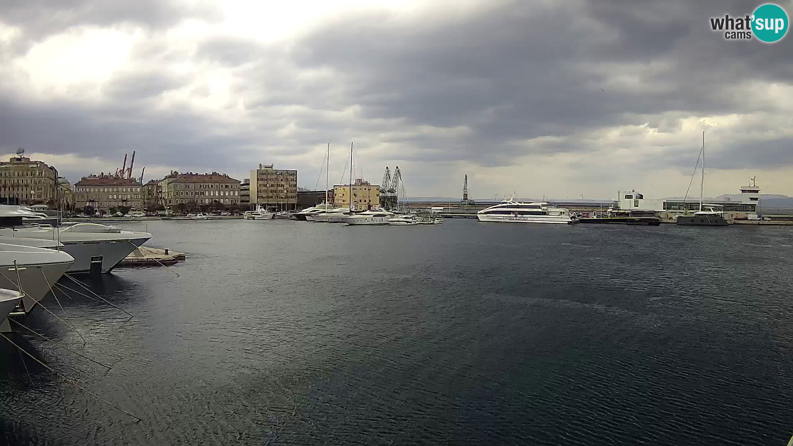 Rijeka – Botel Marina webcam en direct