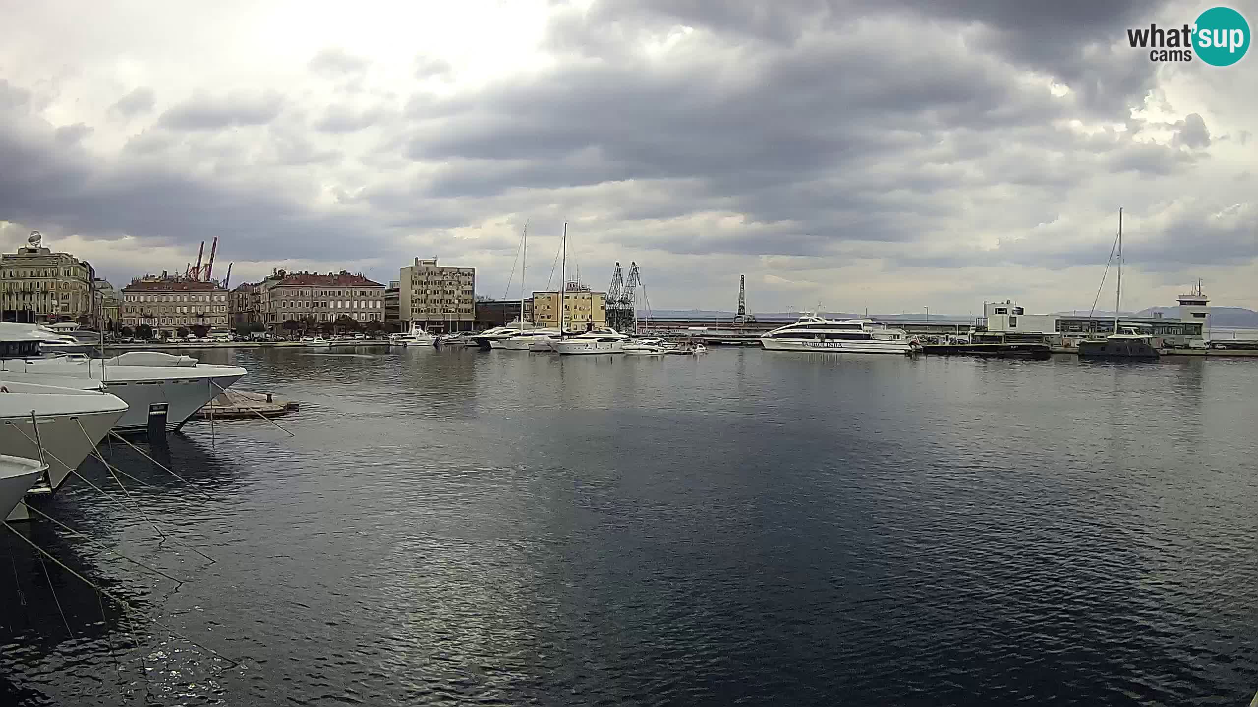 Rijeka – Botel Marina webcam en direct