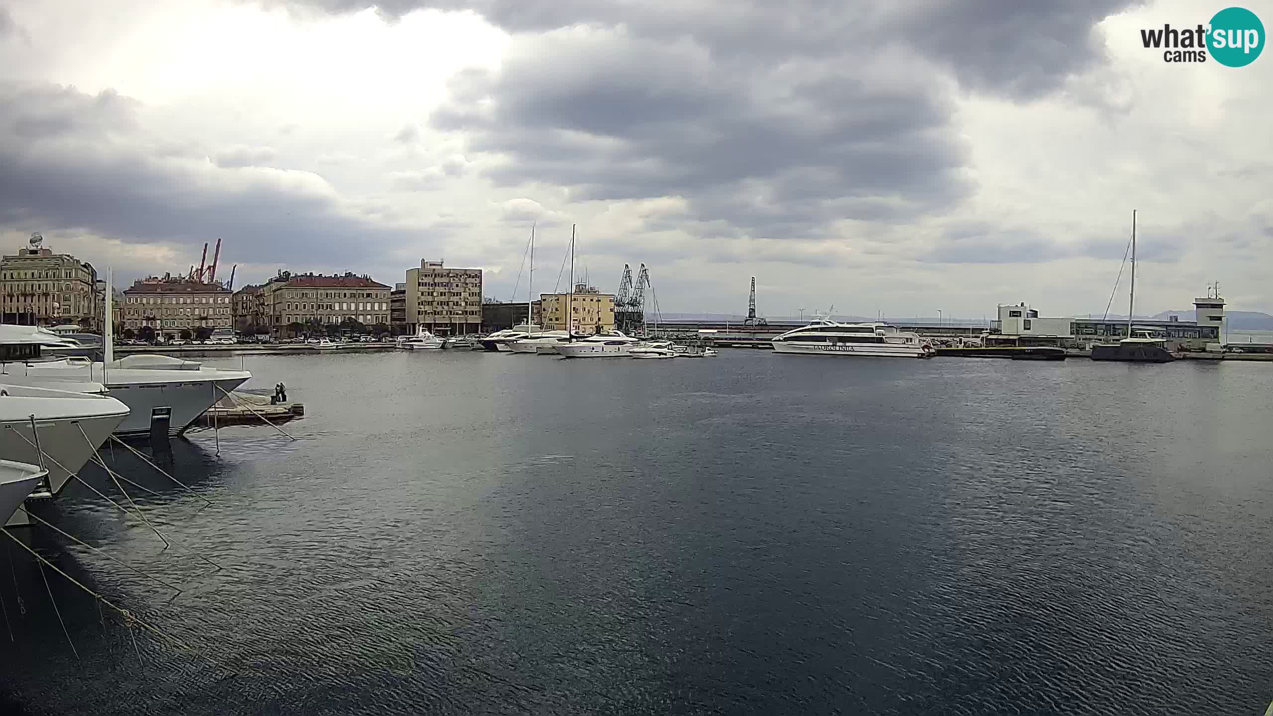 Rijeka – Botel Marina webcam en direct